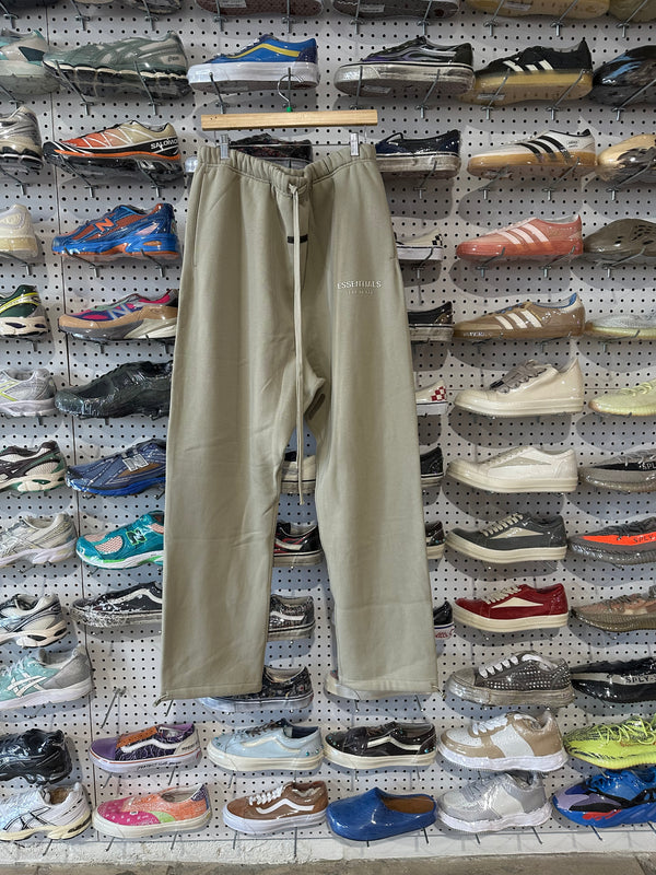 NEW Fear Of God FOG Essentials Sweatpants - Abbey Stone Size Medium