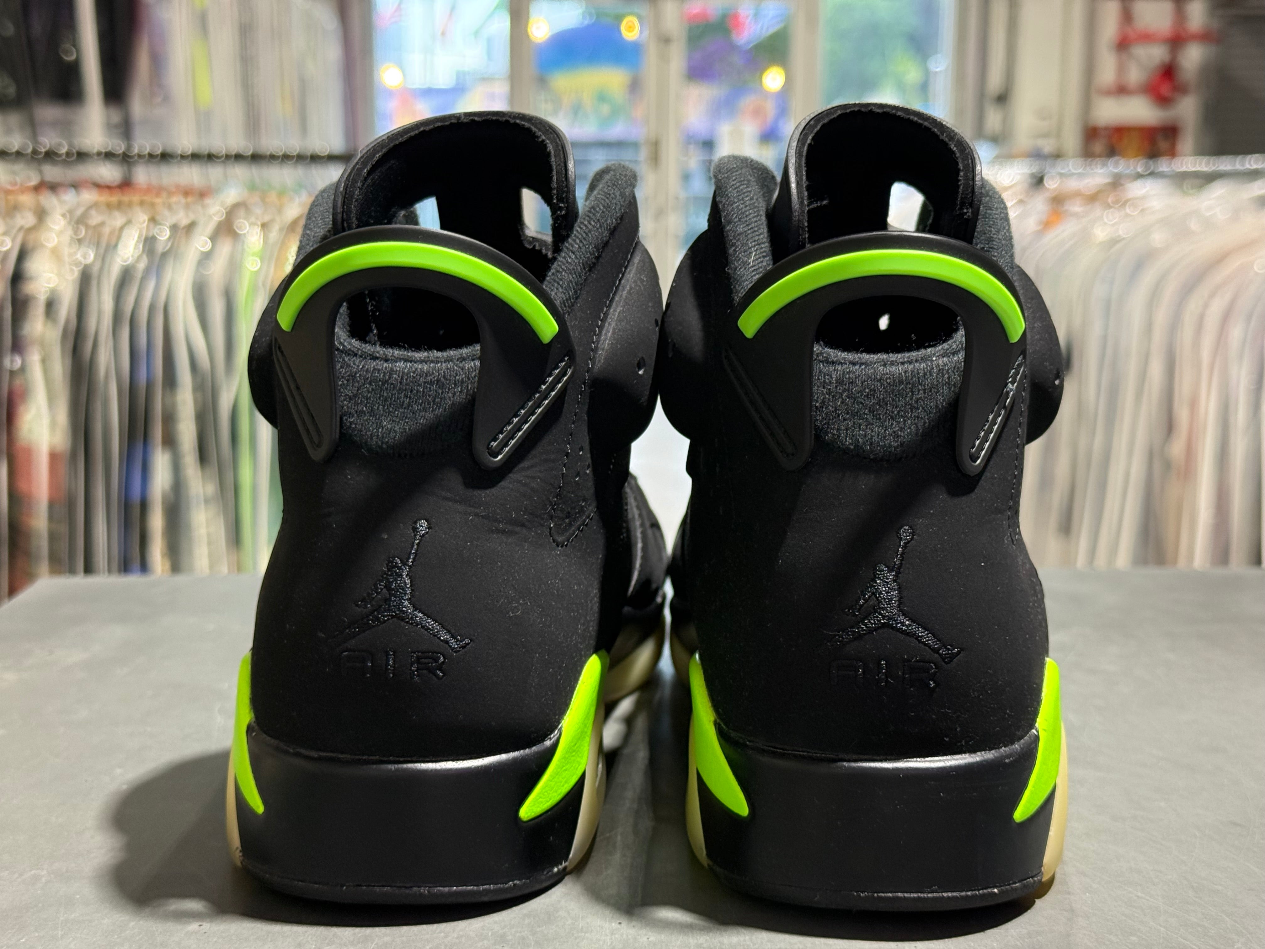 Air Jordan 6 Retro - Electric Green Size 11.5