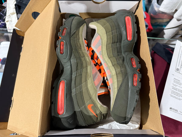 Nike Air Max 95 - String Size 11.5