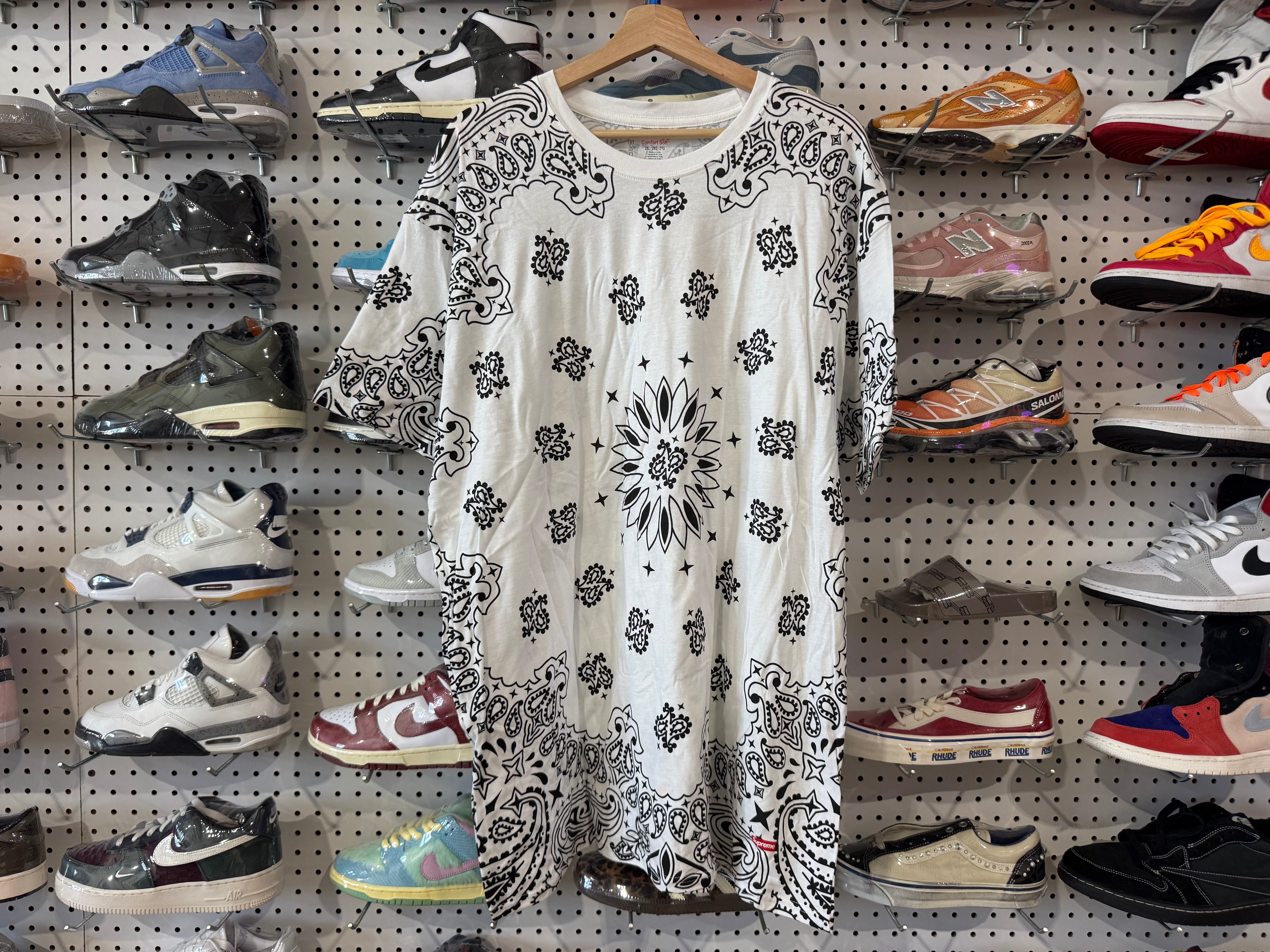 NEW Supreme X Hanes Paisley Tee - White  Size XXL