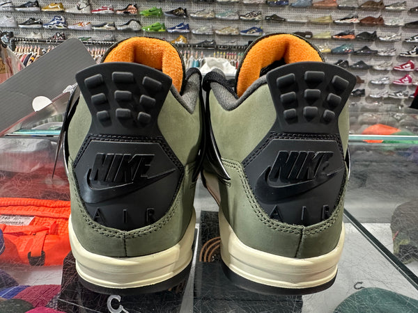 Air Jordan 4 Retro OG SP - Undefeated Size 8