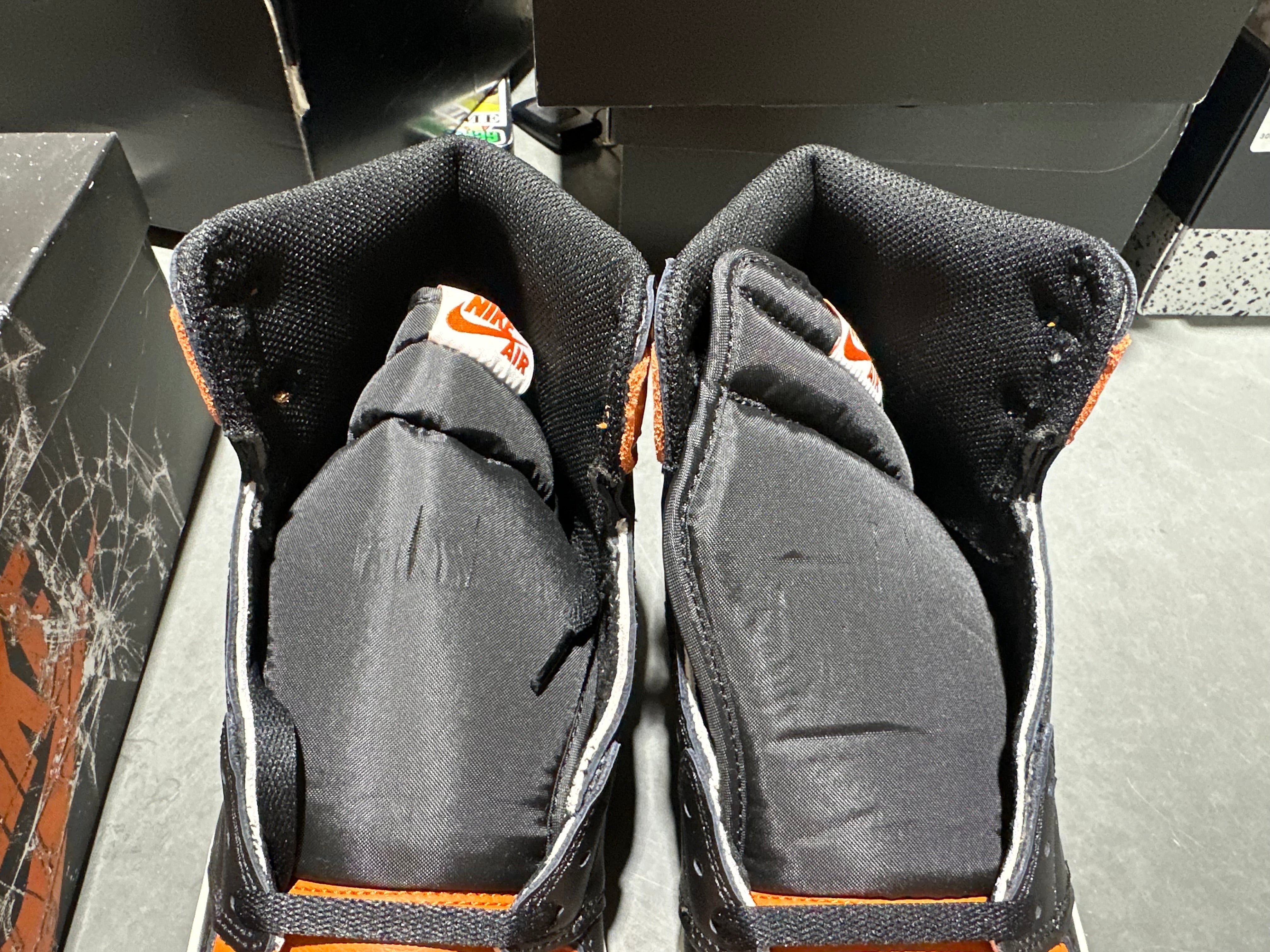 Air Jordan 1 Retro High OG - SBB 1.0 Size 11