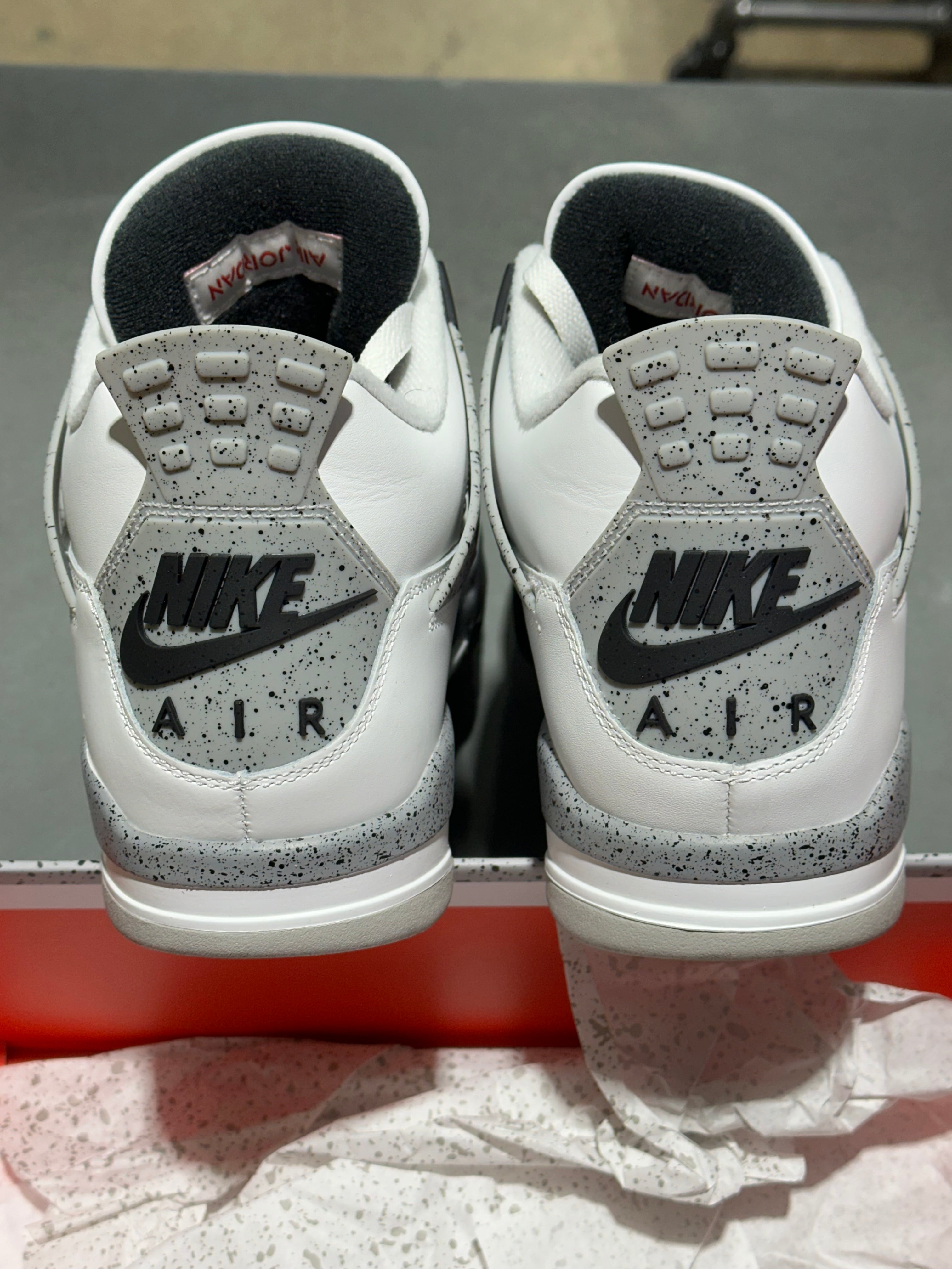 Air Jordan 4 Retro - White Cement Size 12