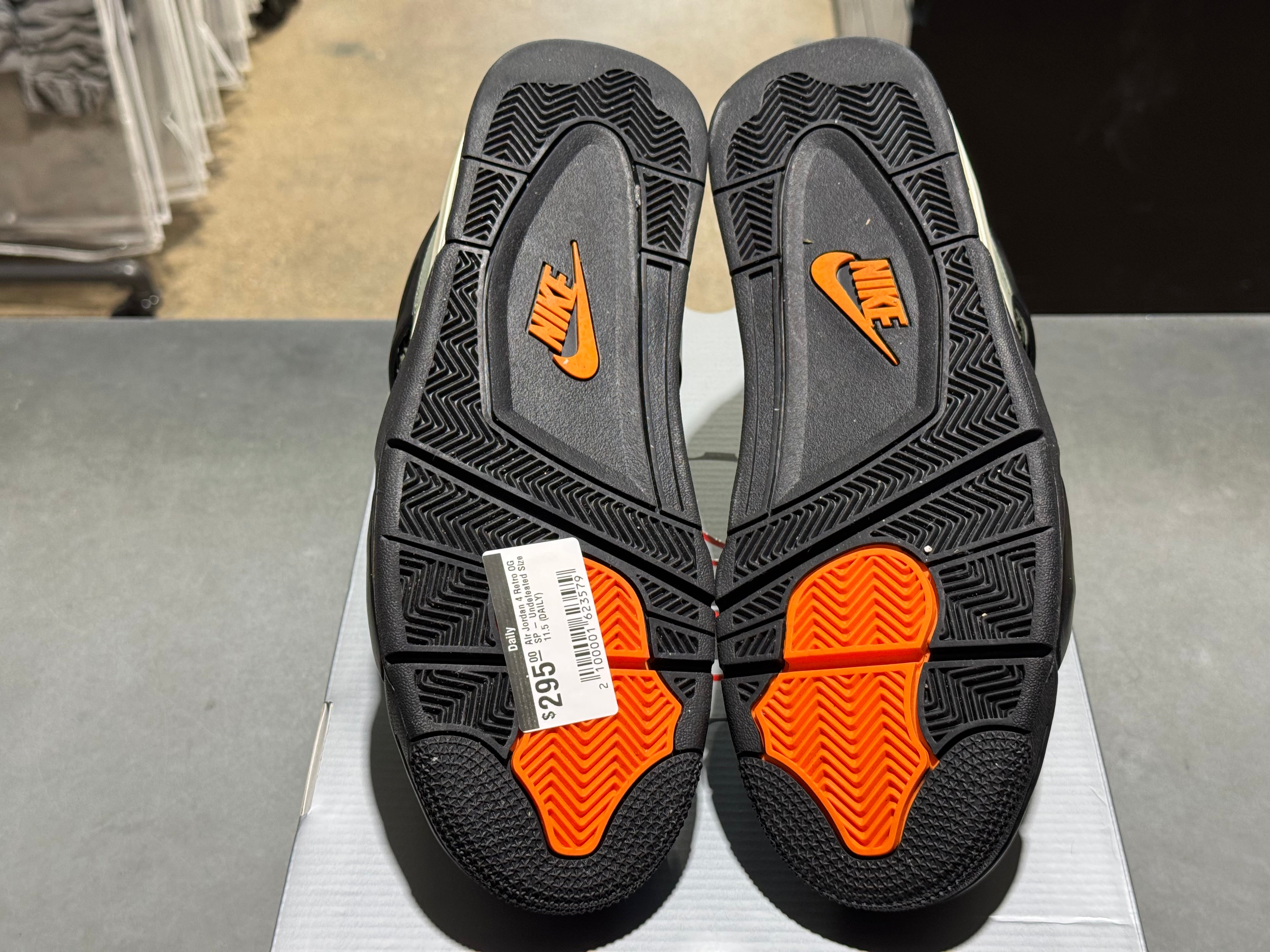 Air Jordan 4 Retro OG SP - Undefeated 2025 Size 8