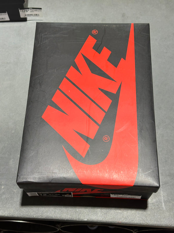 Air Jordan 1 Retro Low OG - Chicago 2025 Size 12