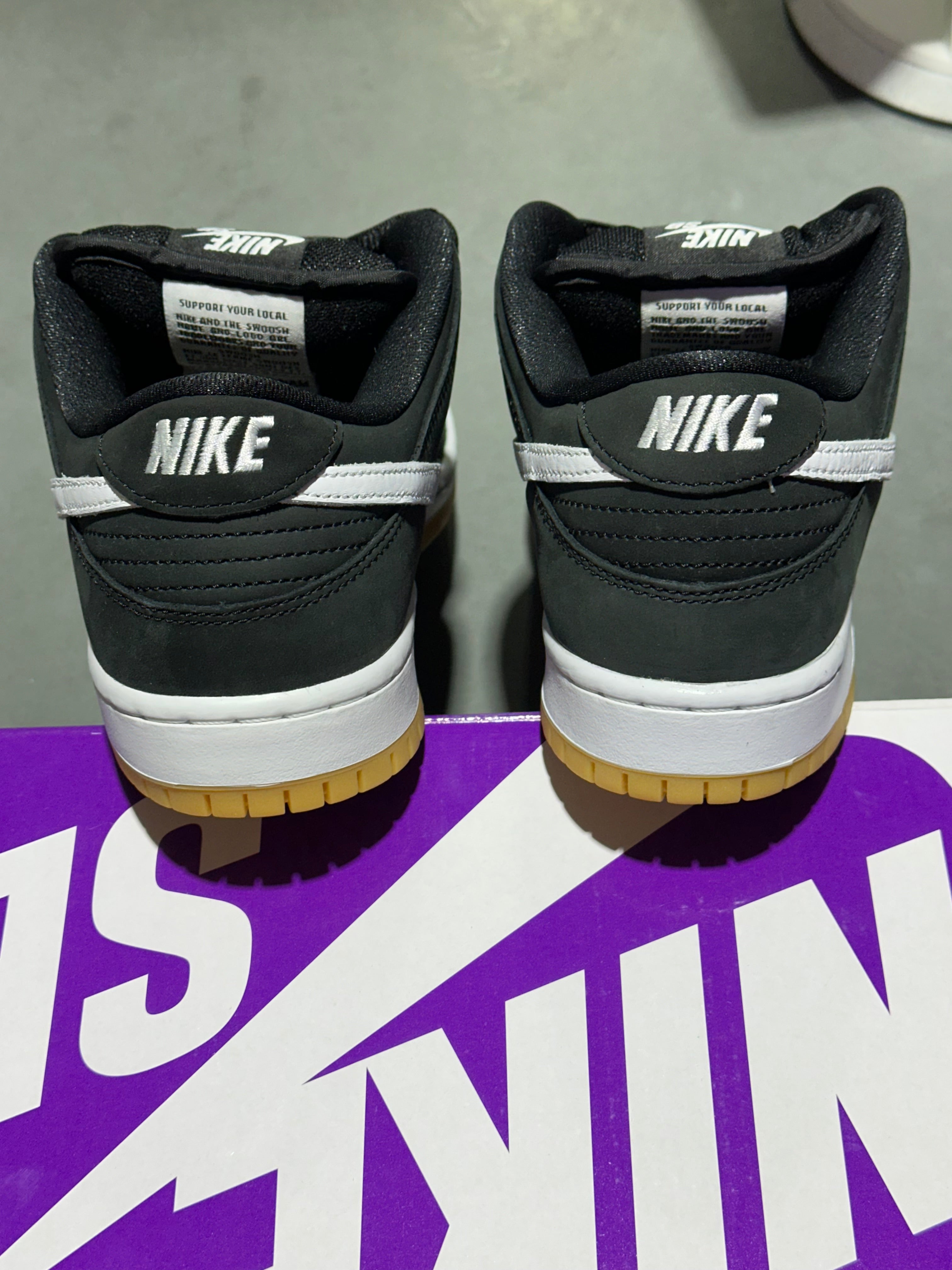 Nike SB Dunk Low Pro - Black Gum Size 8.5