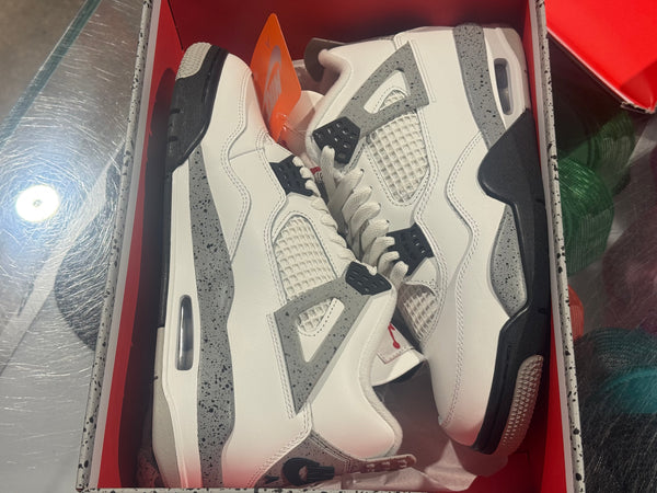 Air Jordan 4 Retro - White Cement 2025 Size 9