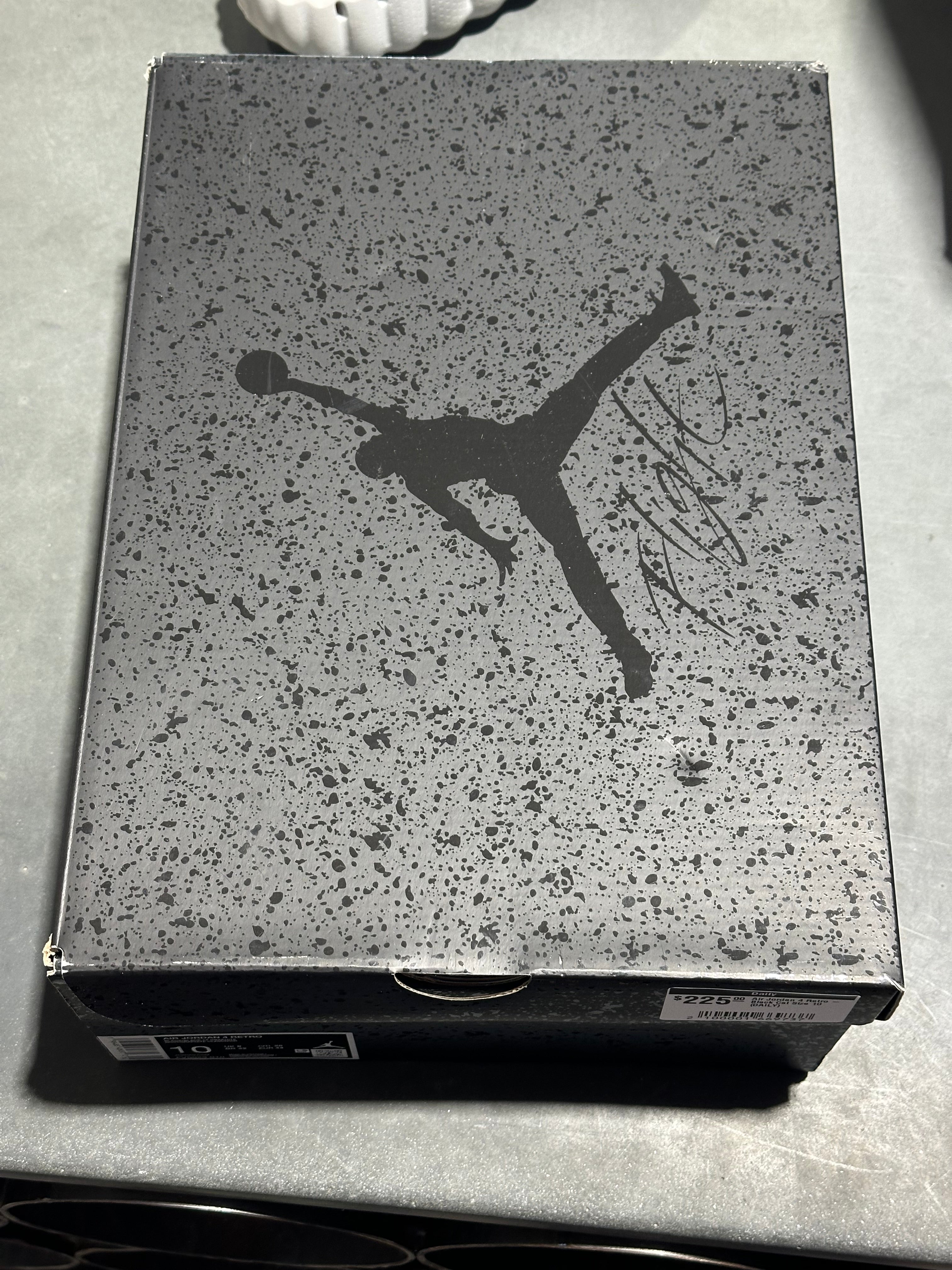 Air Jordan 4 Retro - Black Cat Size 10