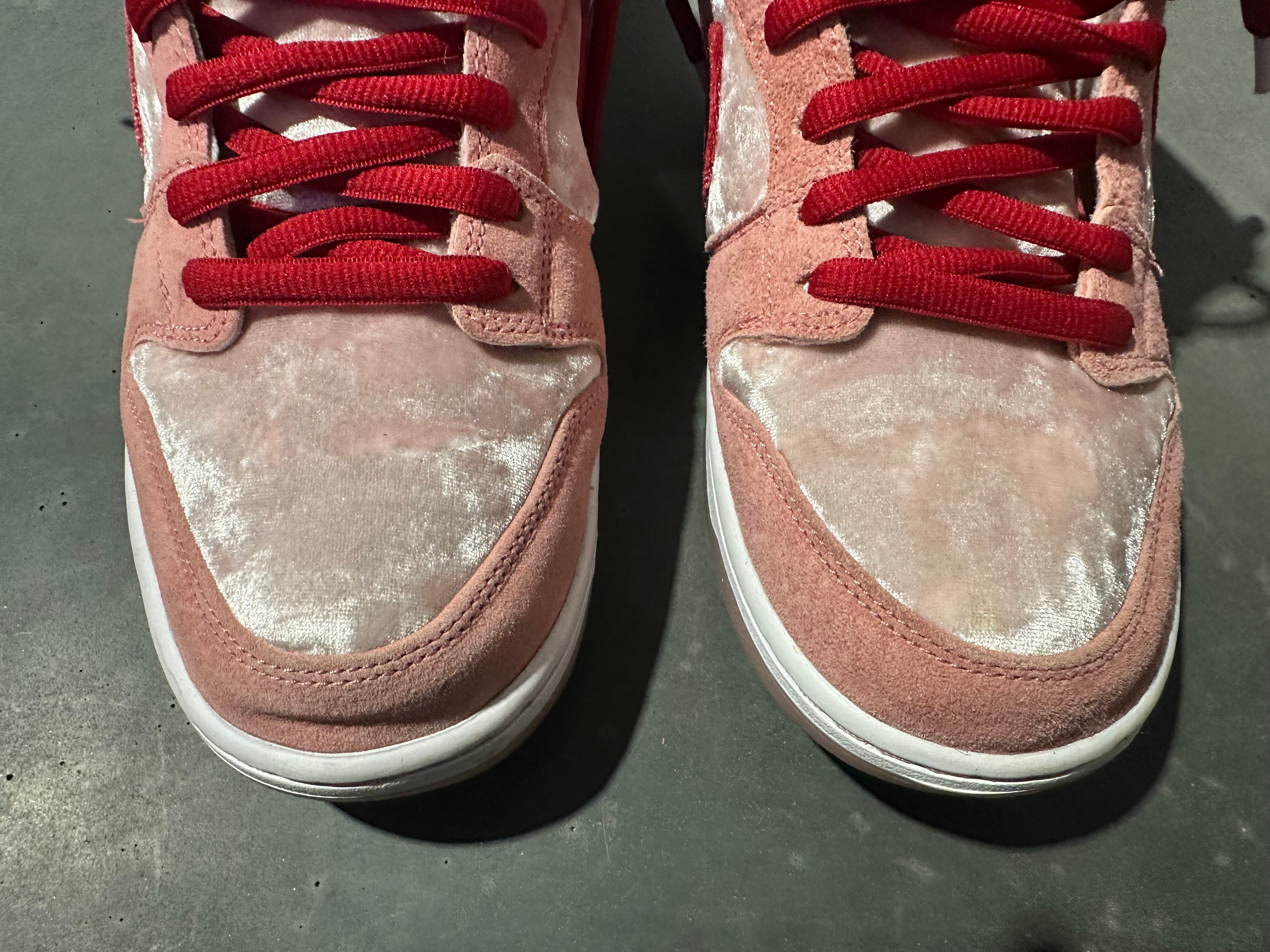 Nike SB Dunk Low Pro QS - Strangelove Size 10.5