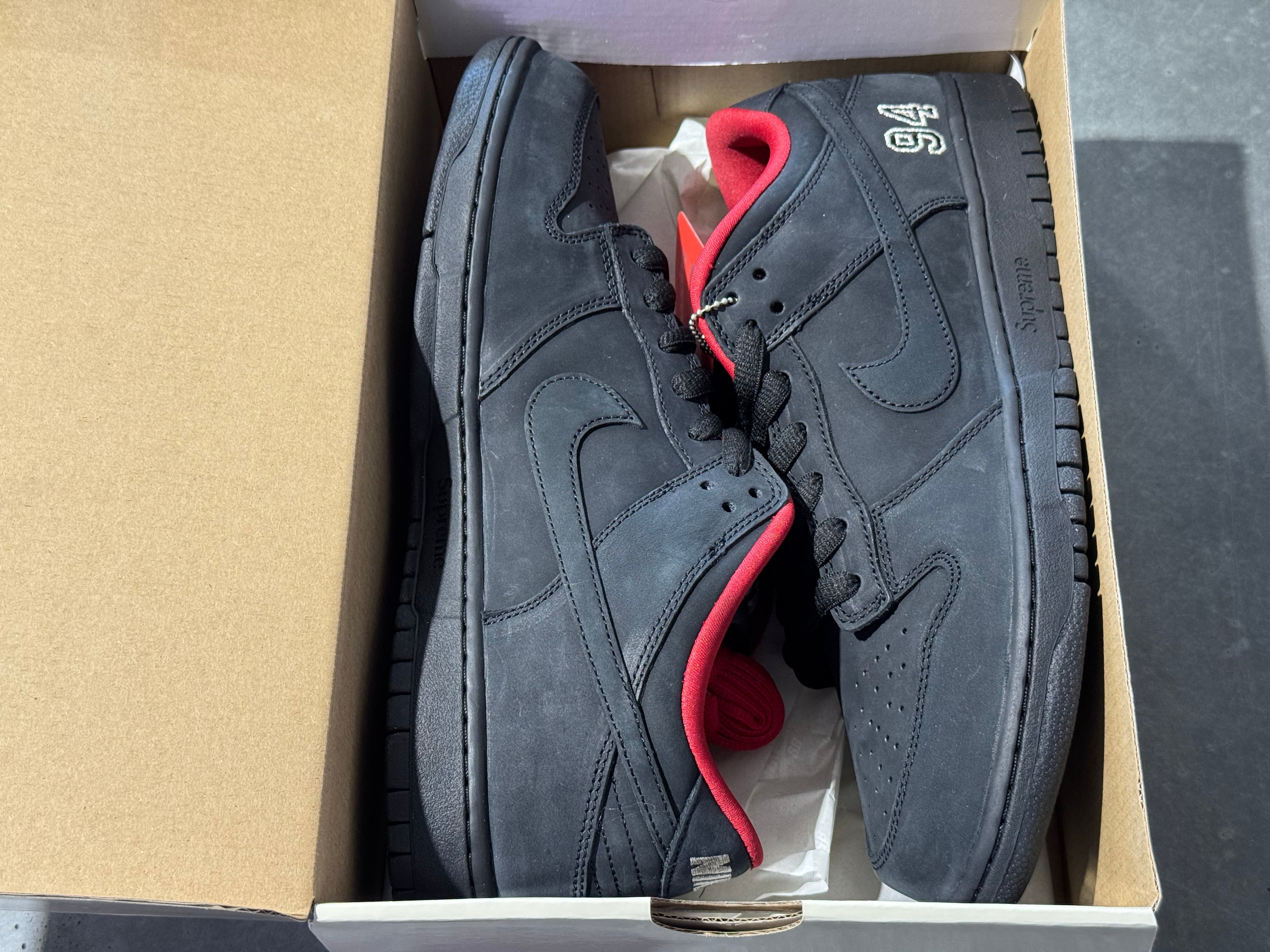 Nike SB Dunk Low - Supreme 94 Black Size 13