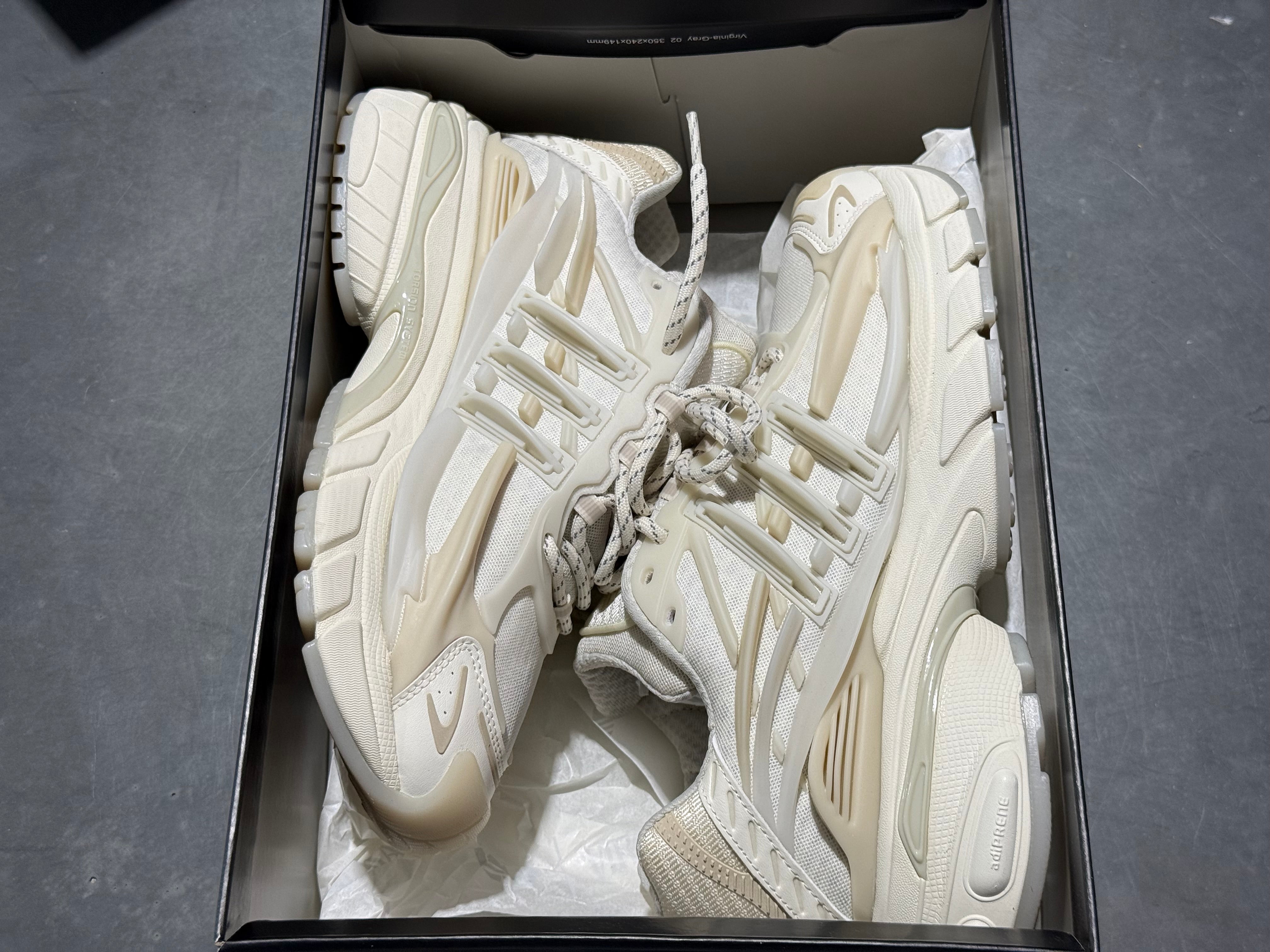 Adidas Adistar Jellyfish Pharrell Williams - White Size 10