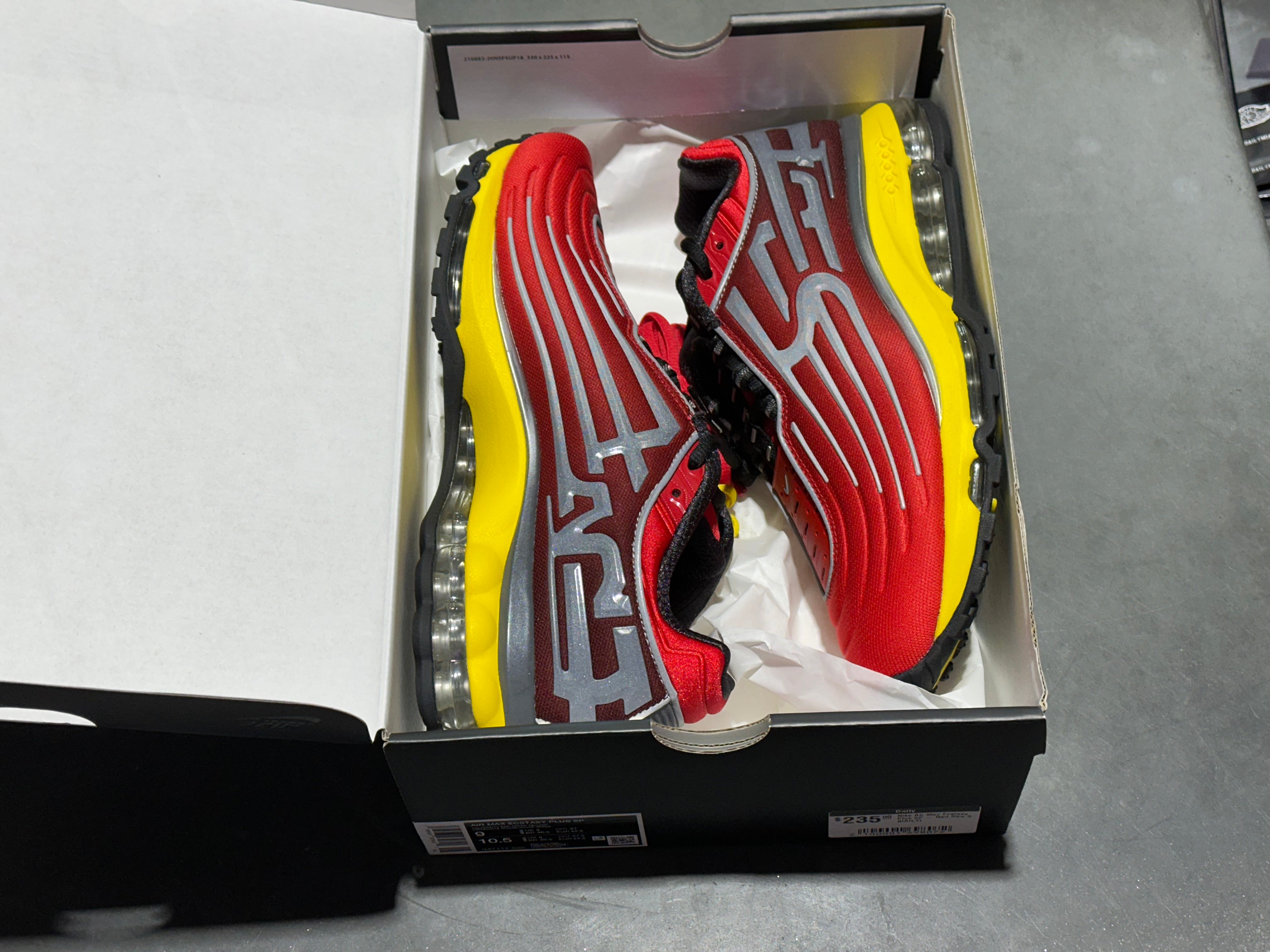 Nike Air Max Ecstasy Plus SP - Red Size 9