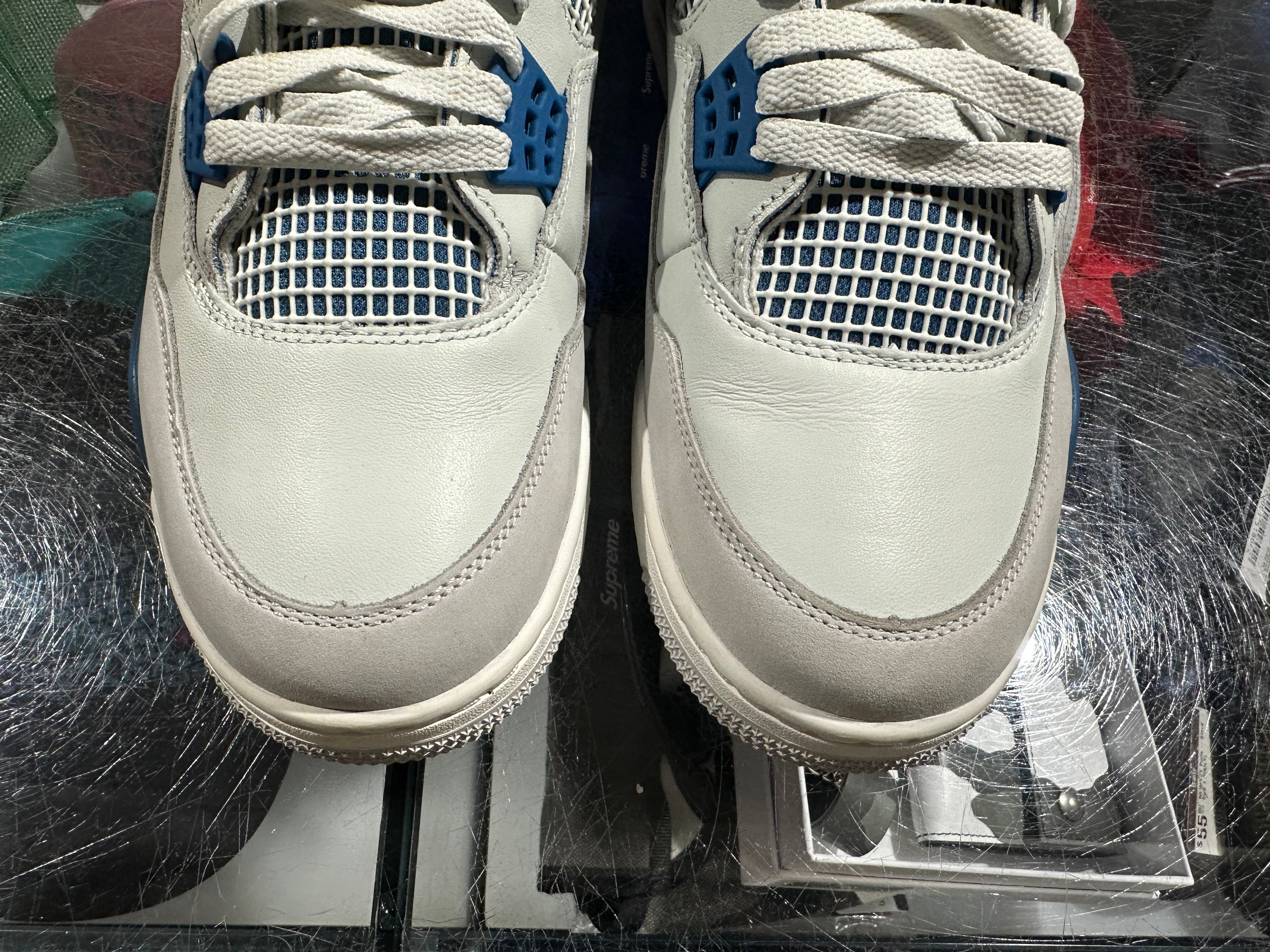 Air Jordan 4 Retro - Military Size 12.5