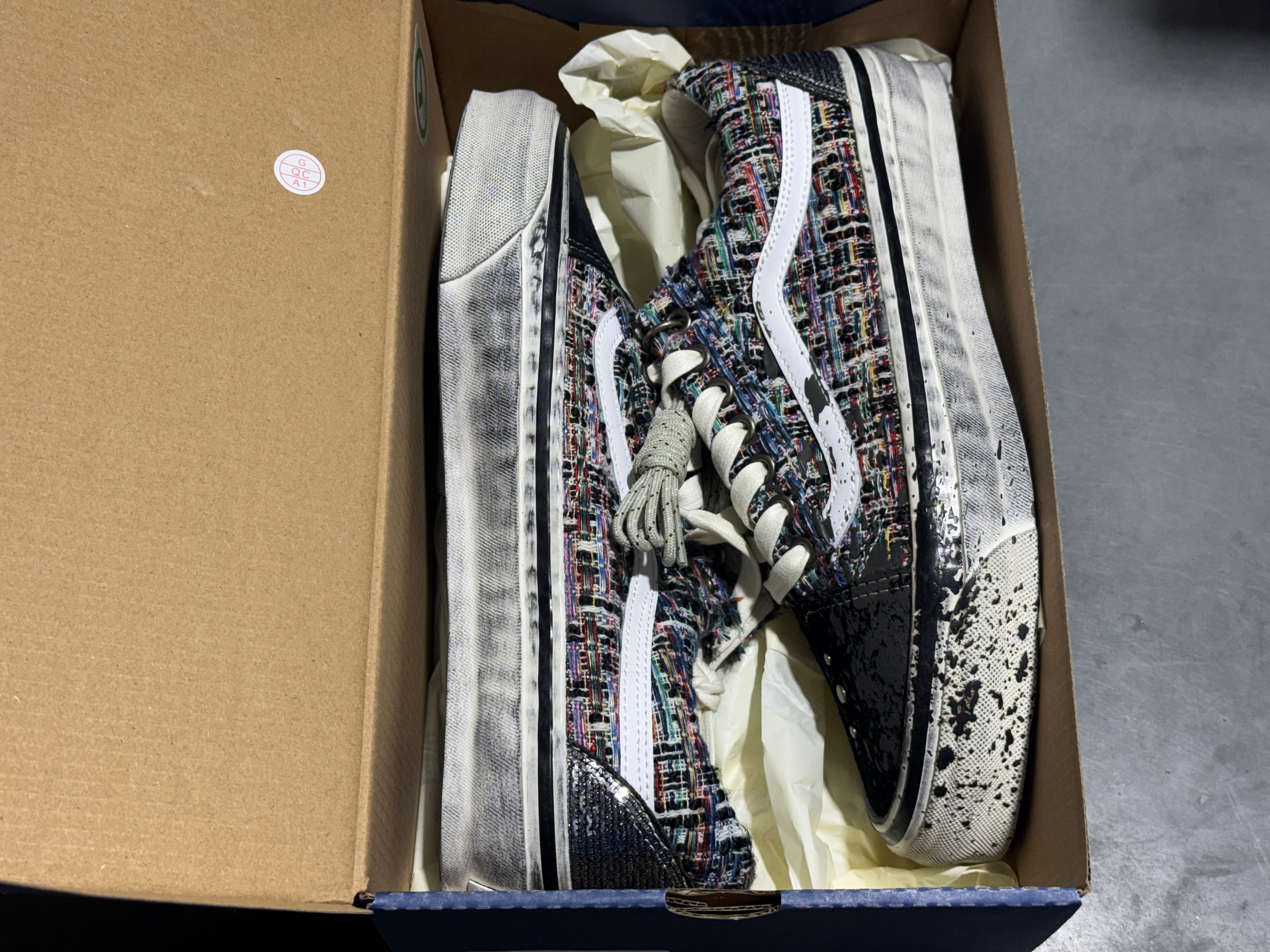 Vans Premium Old Skool - Charms Black Grey	Size 7.5