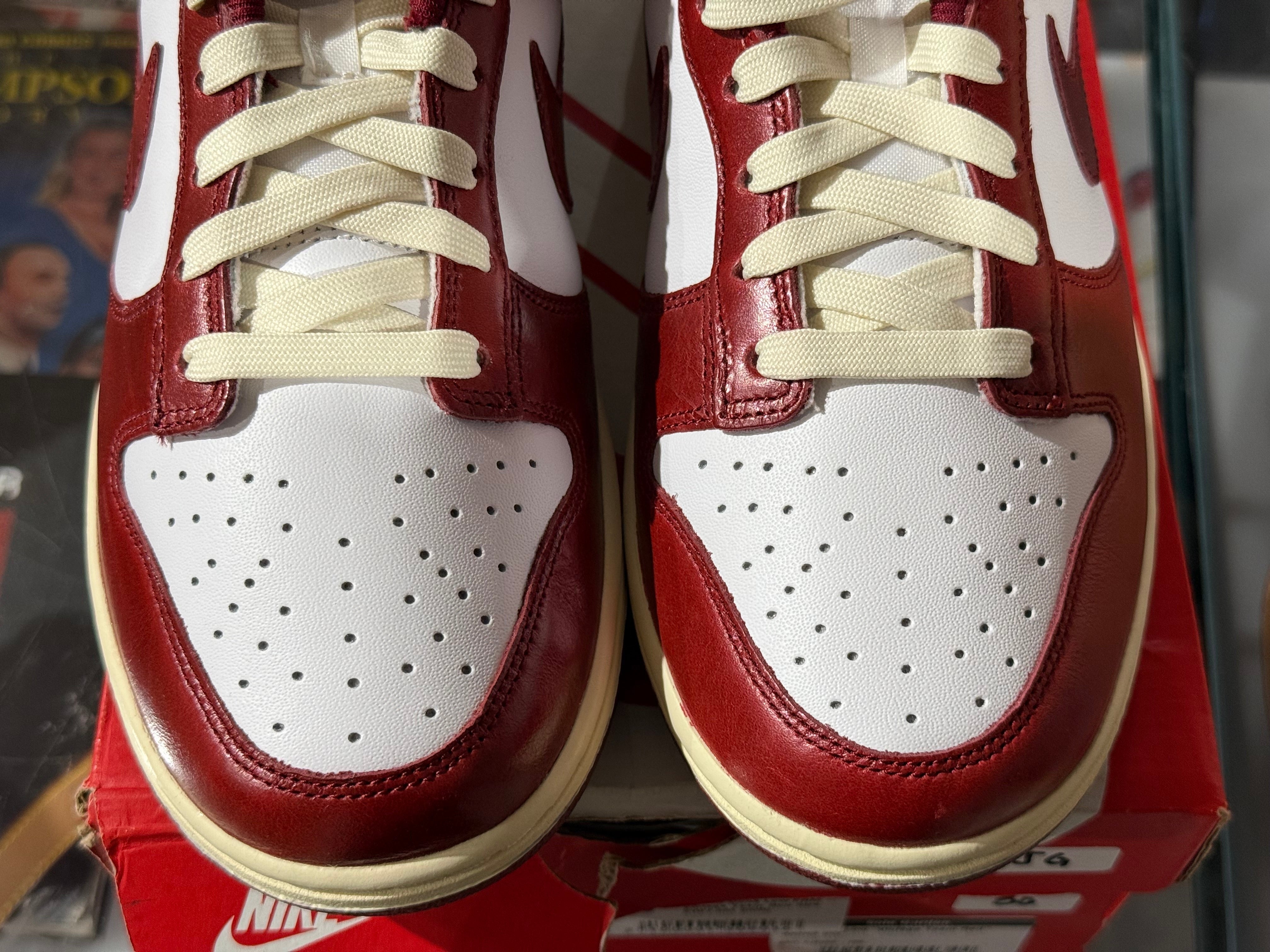 W Nike Dunk Low PRM - Vintage Team Red Size 9W/7.5M