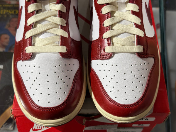W Nike Dunk Low PRM - Vintage Team Red Size 9W/7.5M