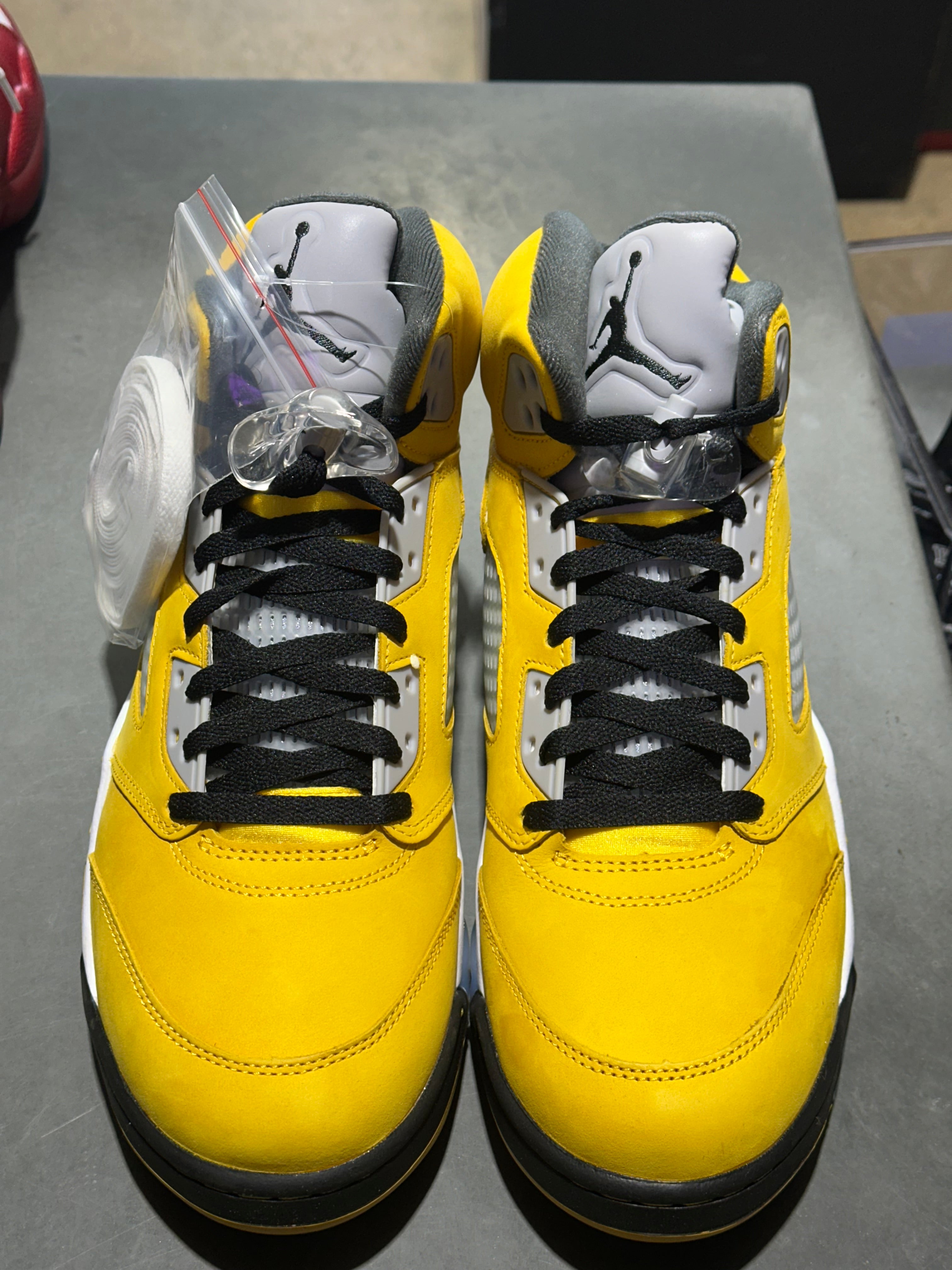 Air Jordan 5 Retro - Tokyo T23 2025 Size 11