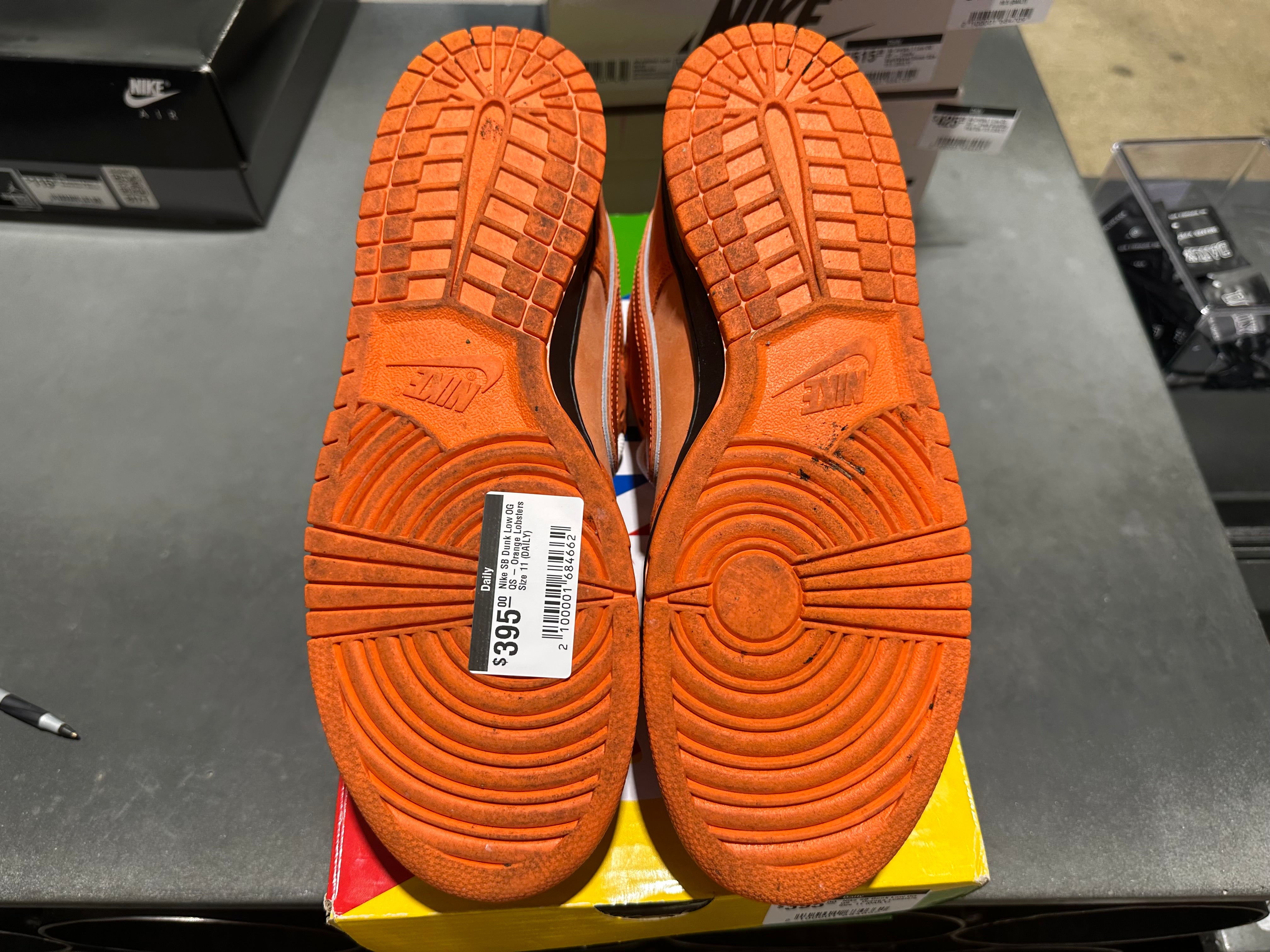 Nike SB Dunk Low OG QS - Orange Lobsters Size 11
