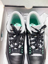 Air Jordan 3 Retro - Green Glow Size 11