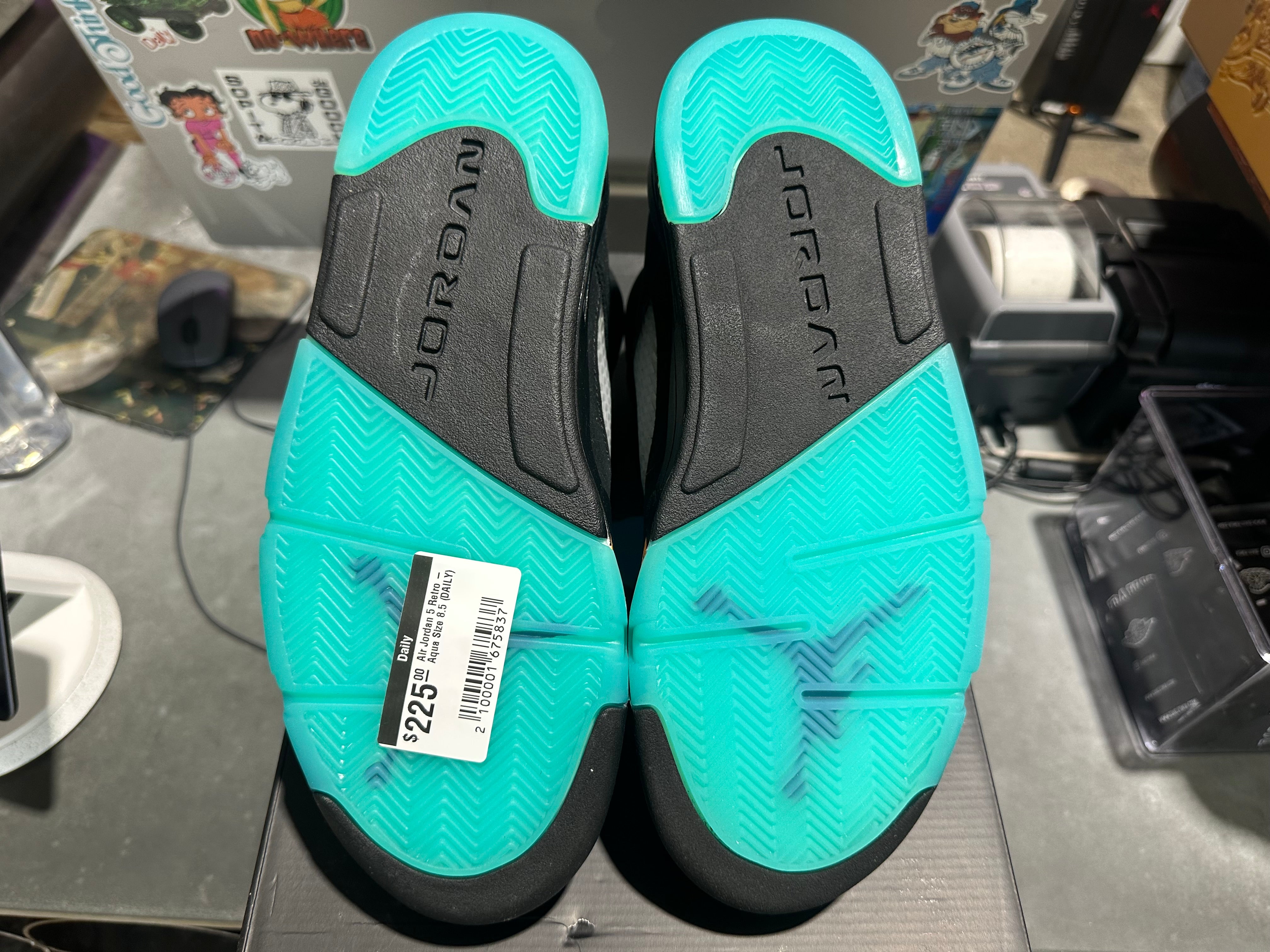 Air Jordan 5 Retro - Aqua Size 8.5