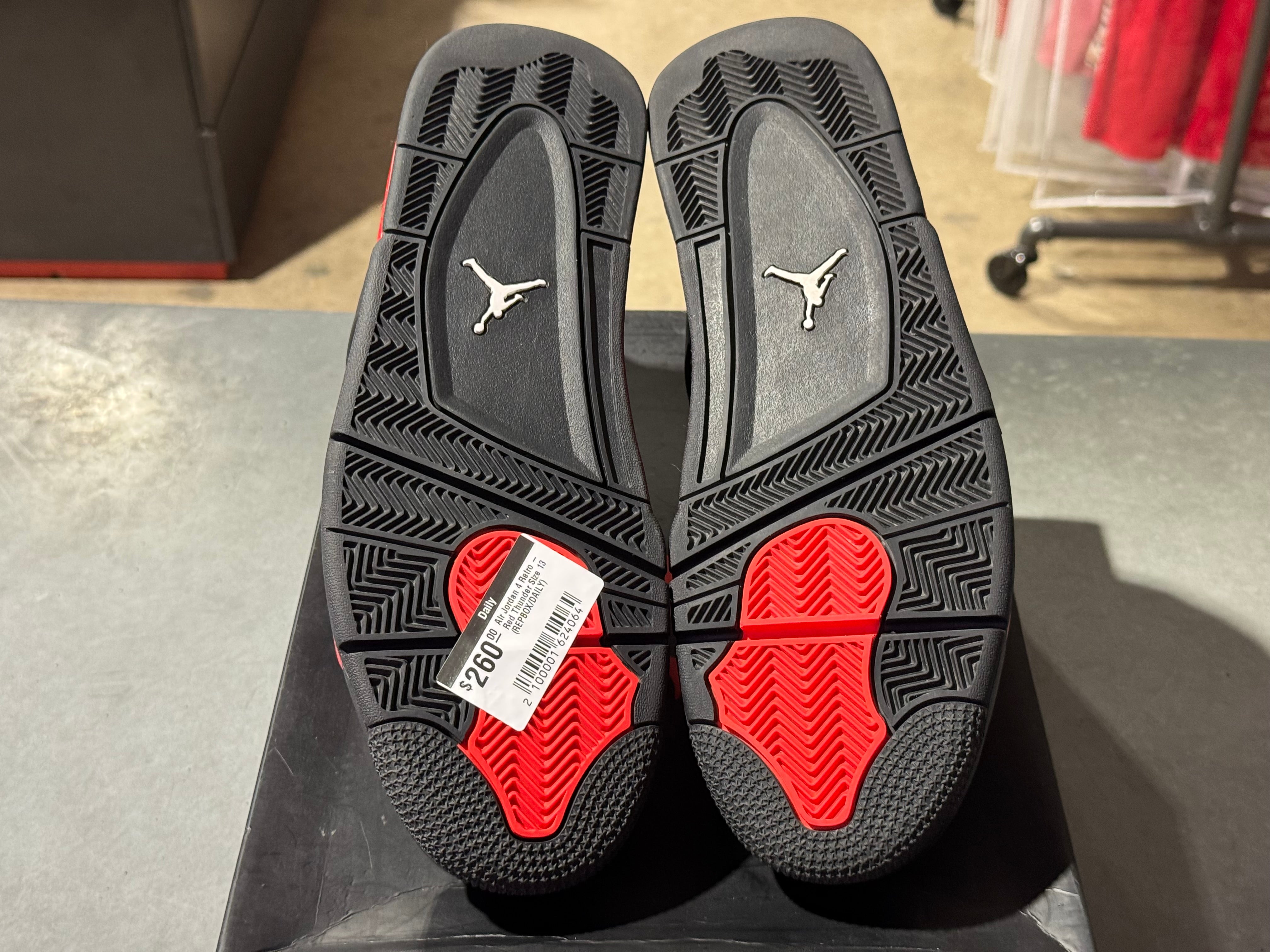 Air Jordan 4 Retro - Red Thunder Size 13