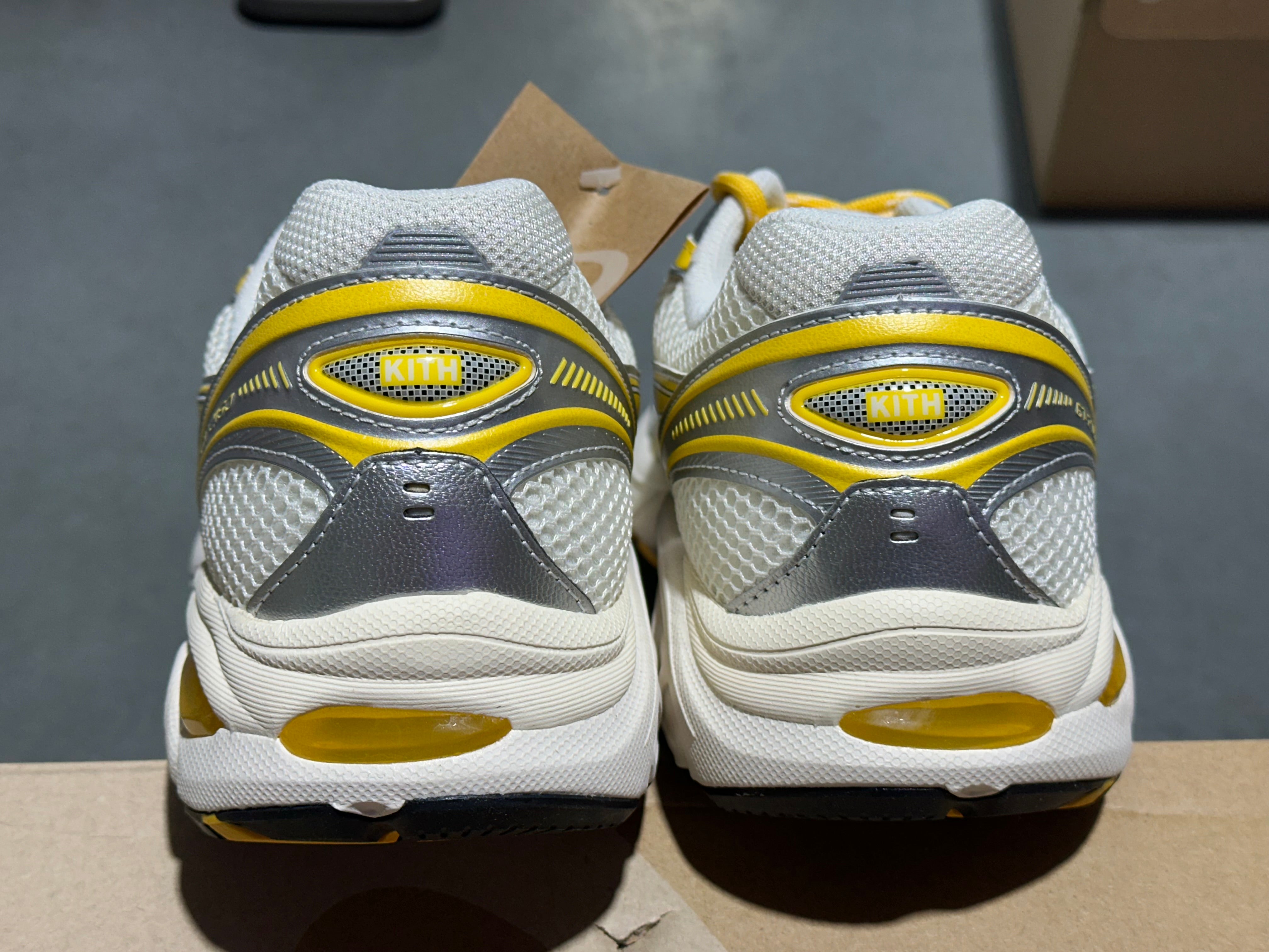 Asics Gel 2160 - Kith/Solar Size 10