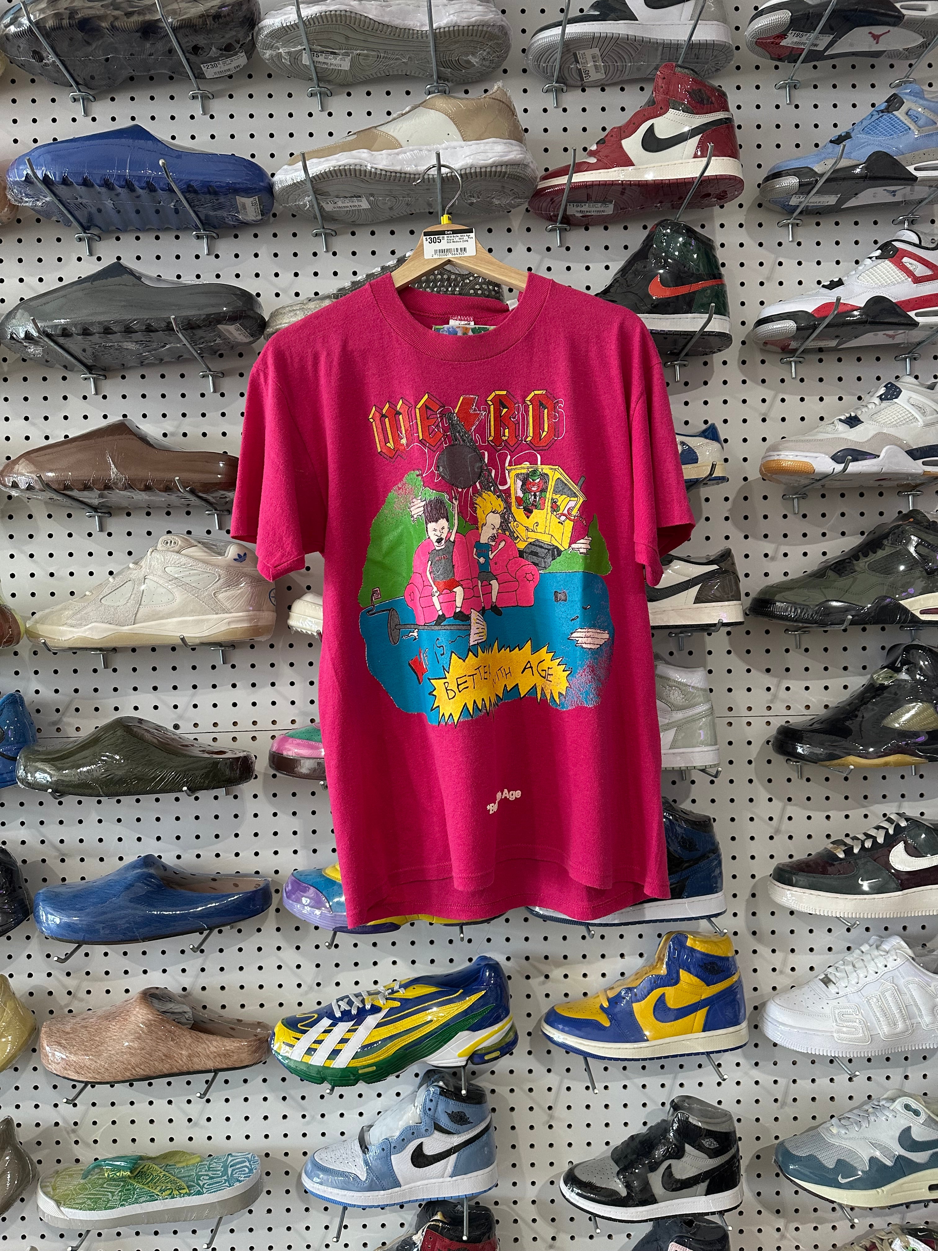 NEW Better With Age Angus T-Shirt - Pink Size Medium