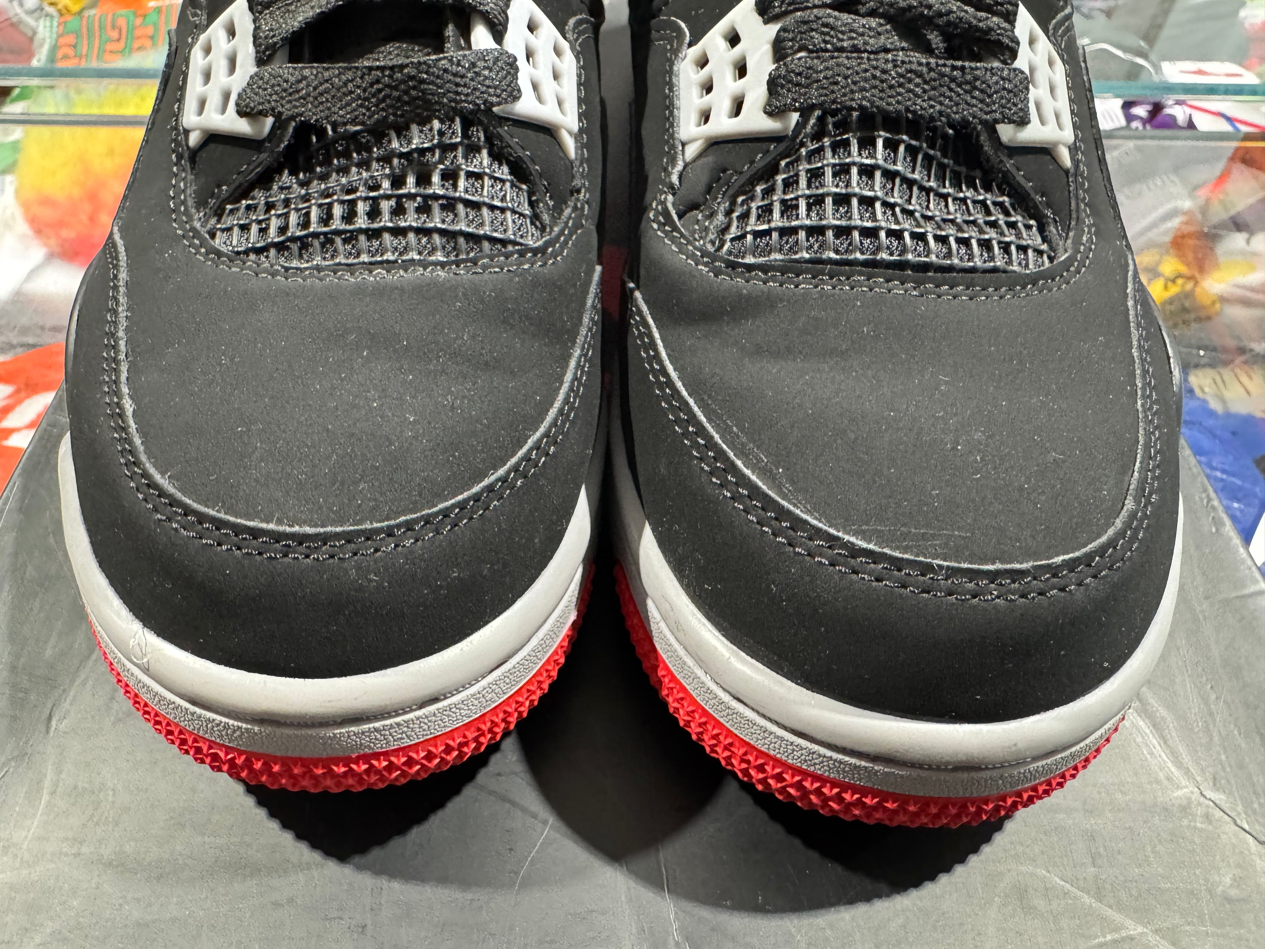 Air Jordan 4 Retro - Bred 2019 Size 10.5