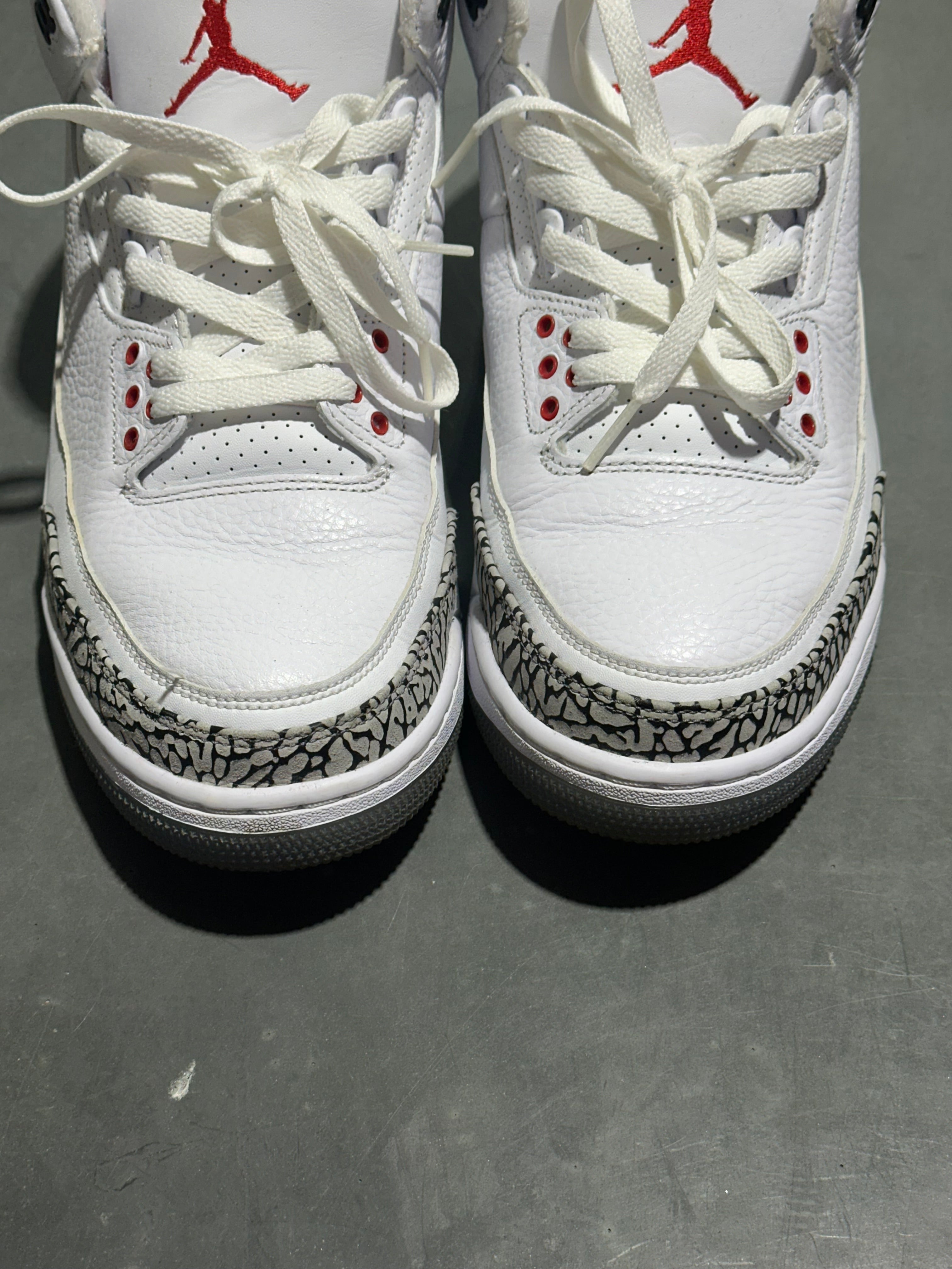 Air Jordan 3 Retro - Free Throw Line White Cement Size 11