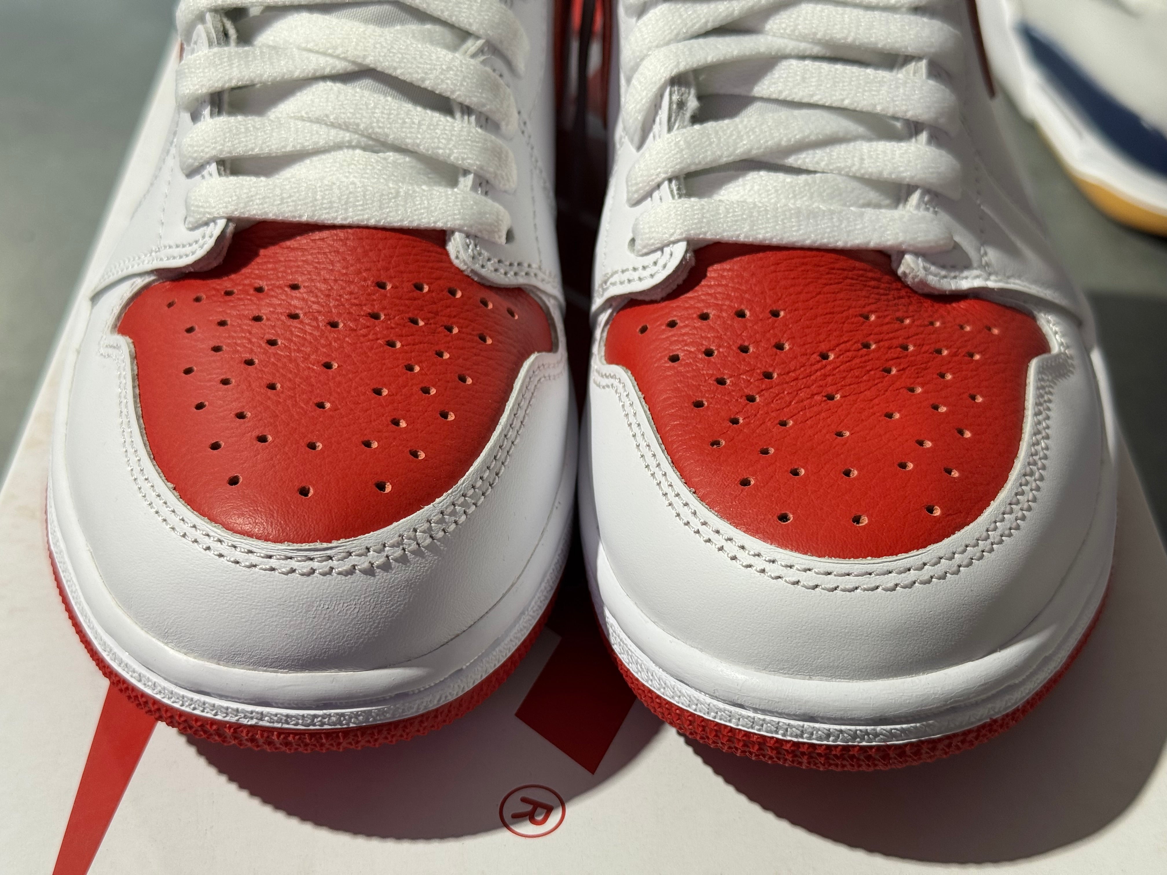 Air Jordan 1 Retro High OG - Heritage Size 9