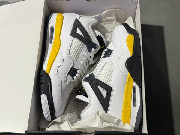 Air Jordan 4 Retro - Tour Yellow Size 8.5