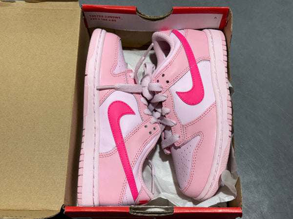 Nike Dunk Low (GS) - Triple Pink Size 4Y