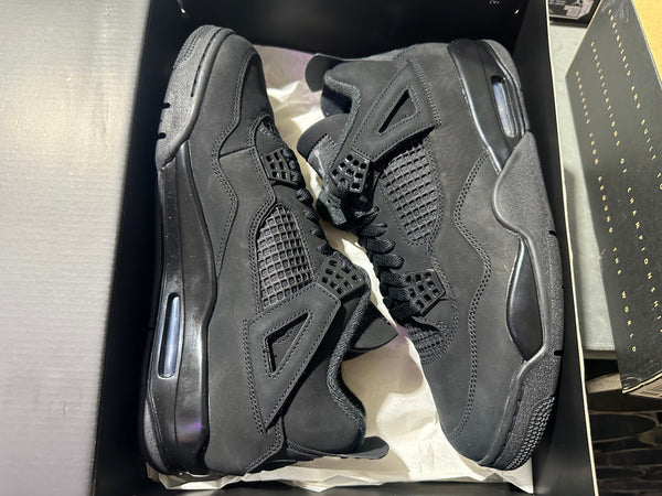 Air Jordan 4 Retro - Black Cat Size 10.5