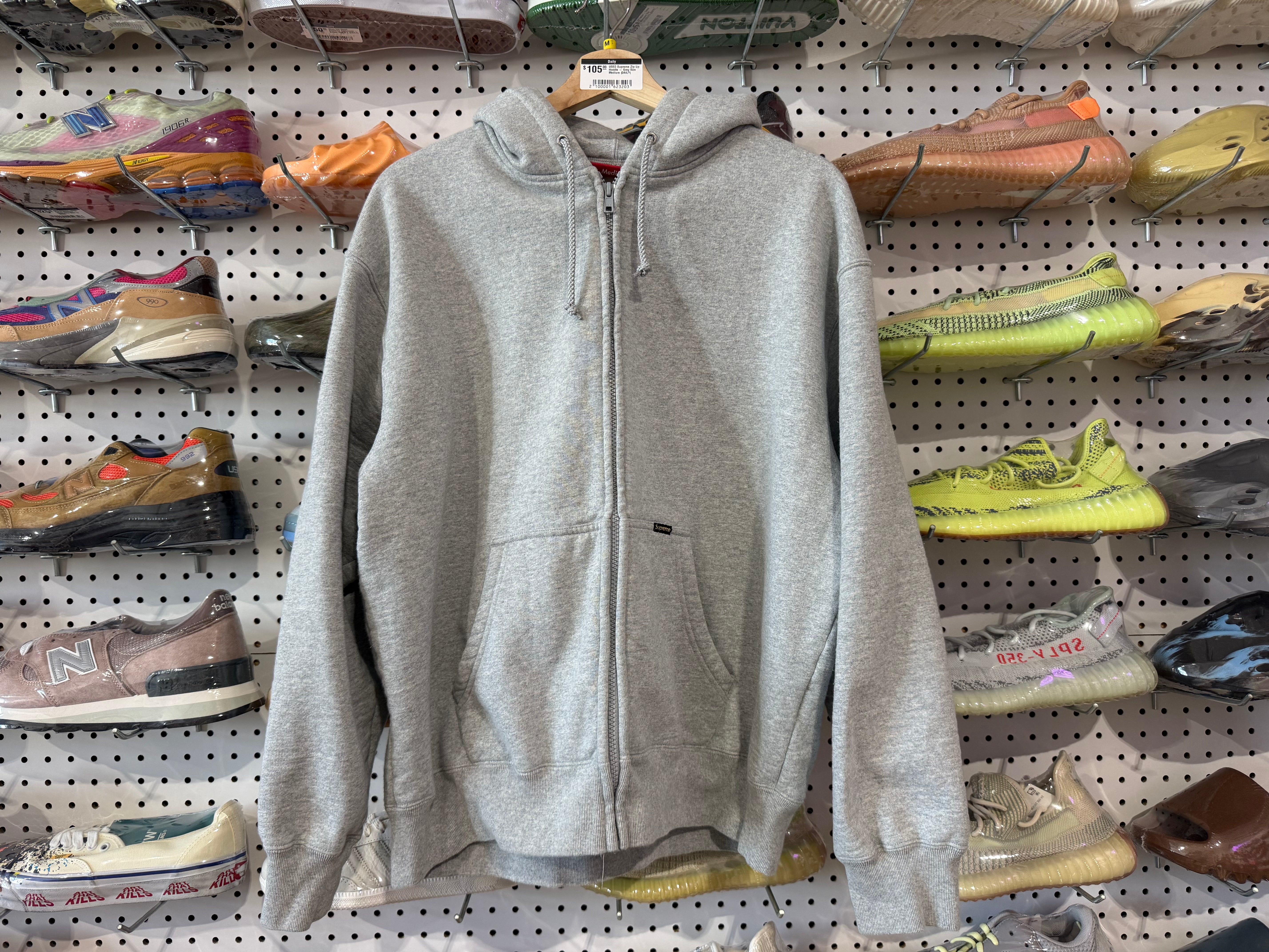 USED Supreme Zip Up Hoodie - Grey Size Medium