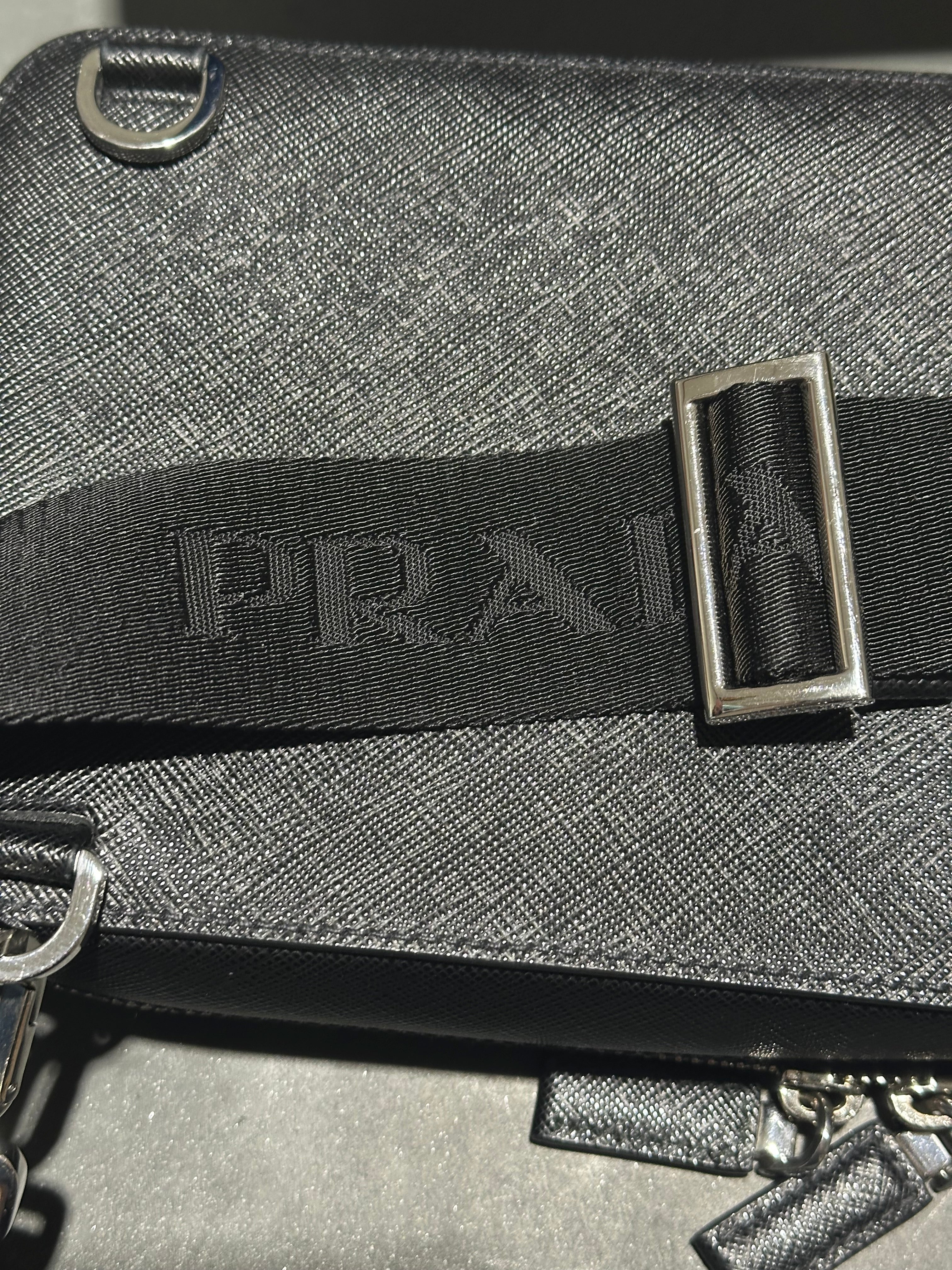 USED Prada Brique Zaffiamo Leather Bag - Black
