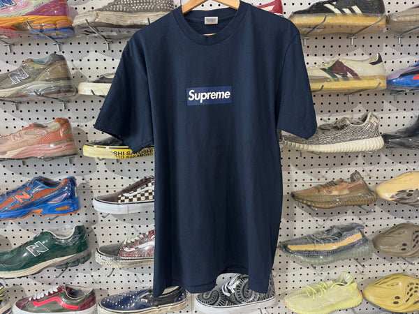 USED Supreme New York Yankees Box Logo Tee - Navy Size Large