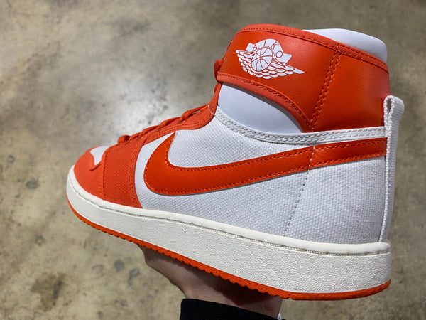 Air Jordan 1 Retro AJKO - Rush Orange Size 10.5