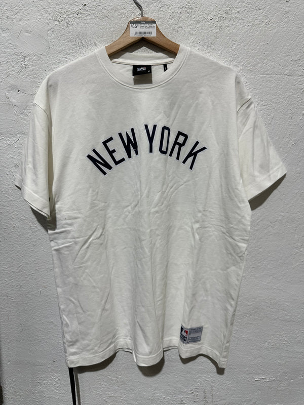 NEW KIth For MLB NY Yanlees Tee - White Size Medium