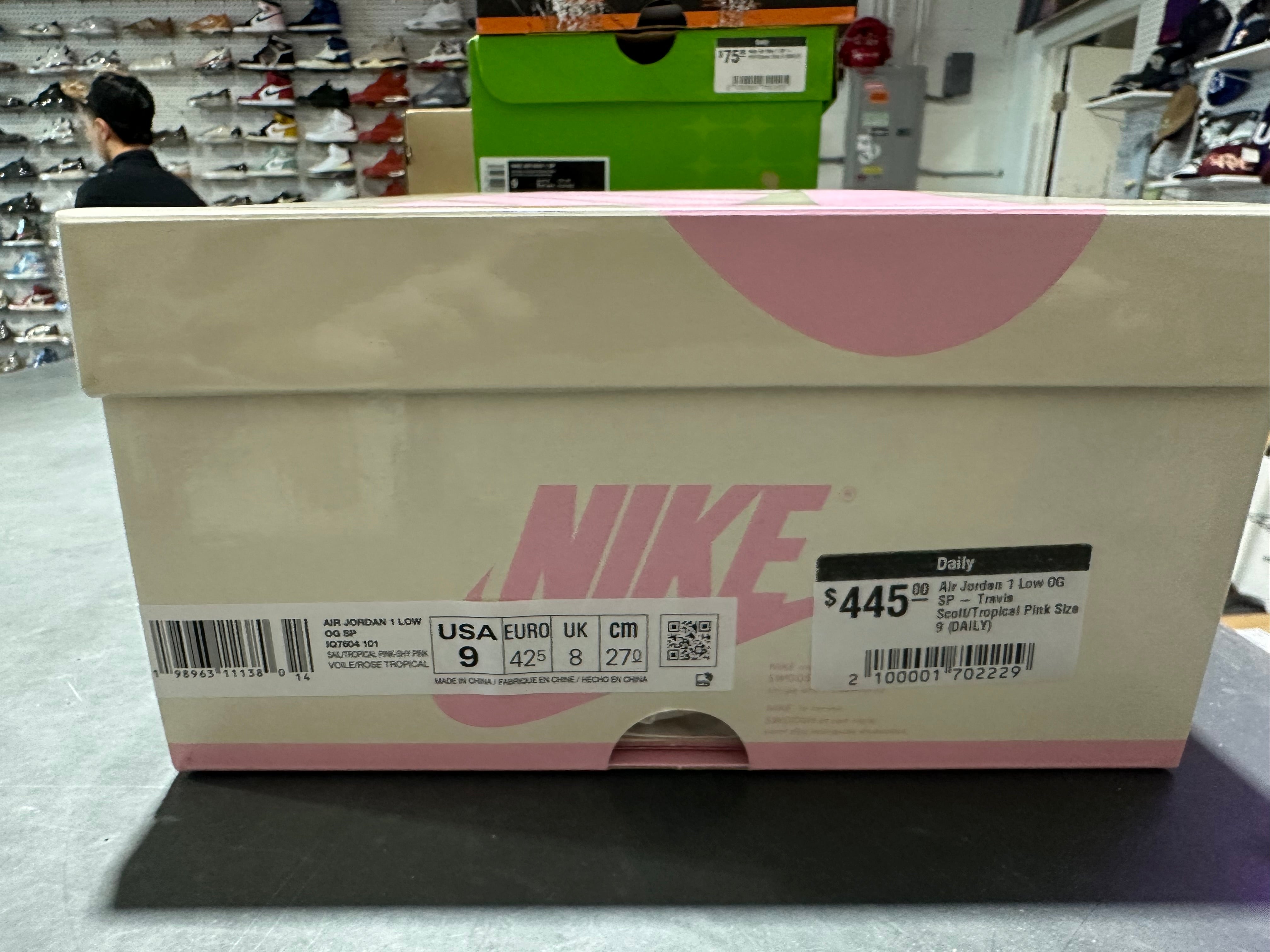 Air Jordan 1 Low OG SP - Travis Scott/Tropical Pink Size 9