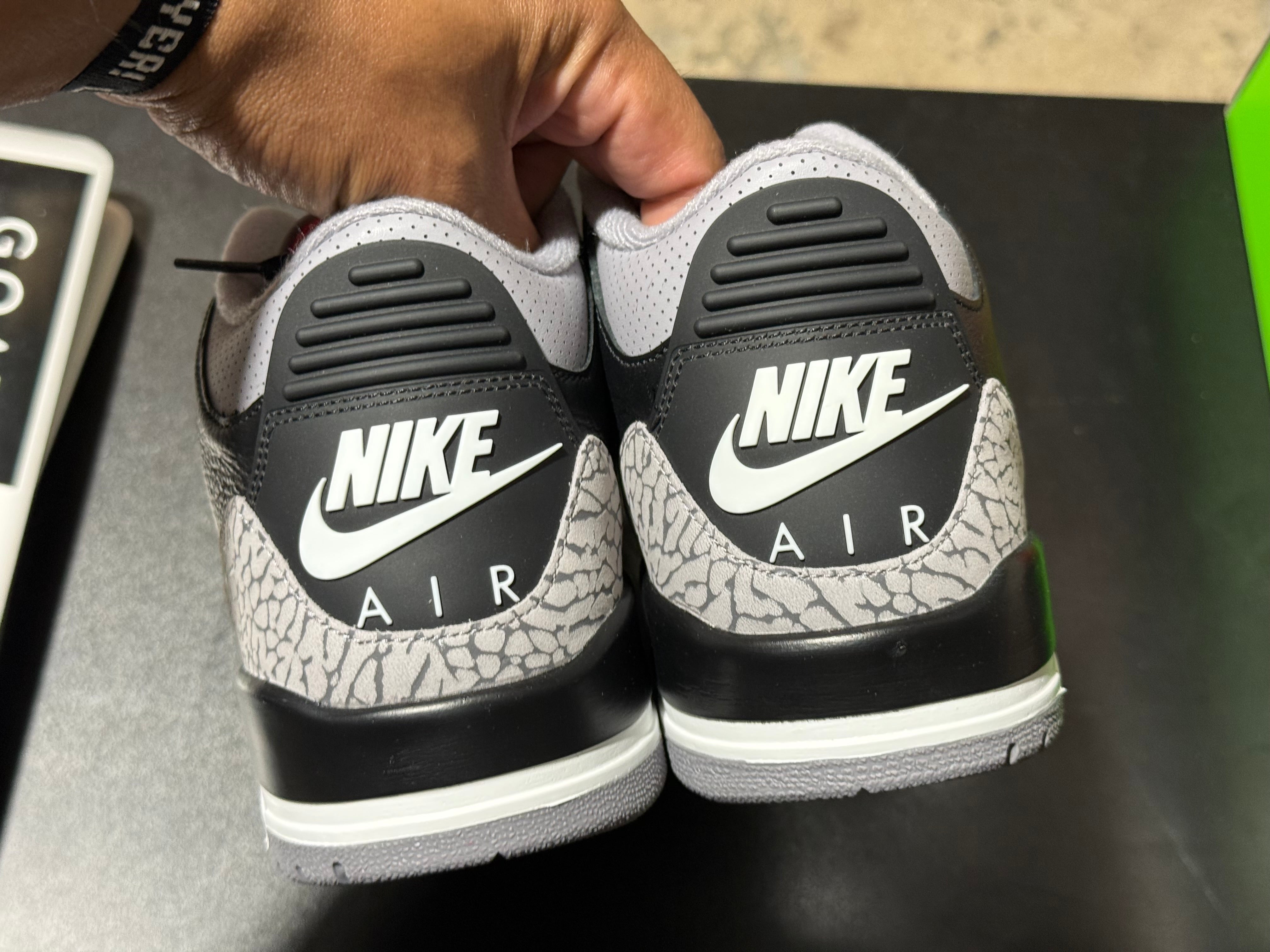 Air Jordan 3 Retro - Black Cement 2024 Size 11.5
