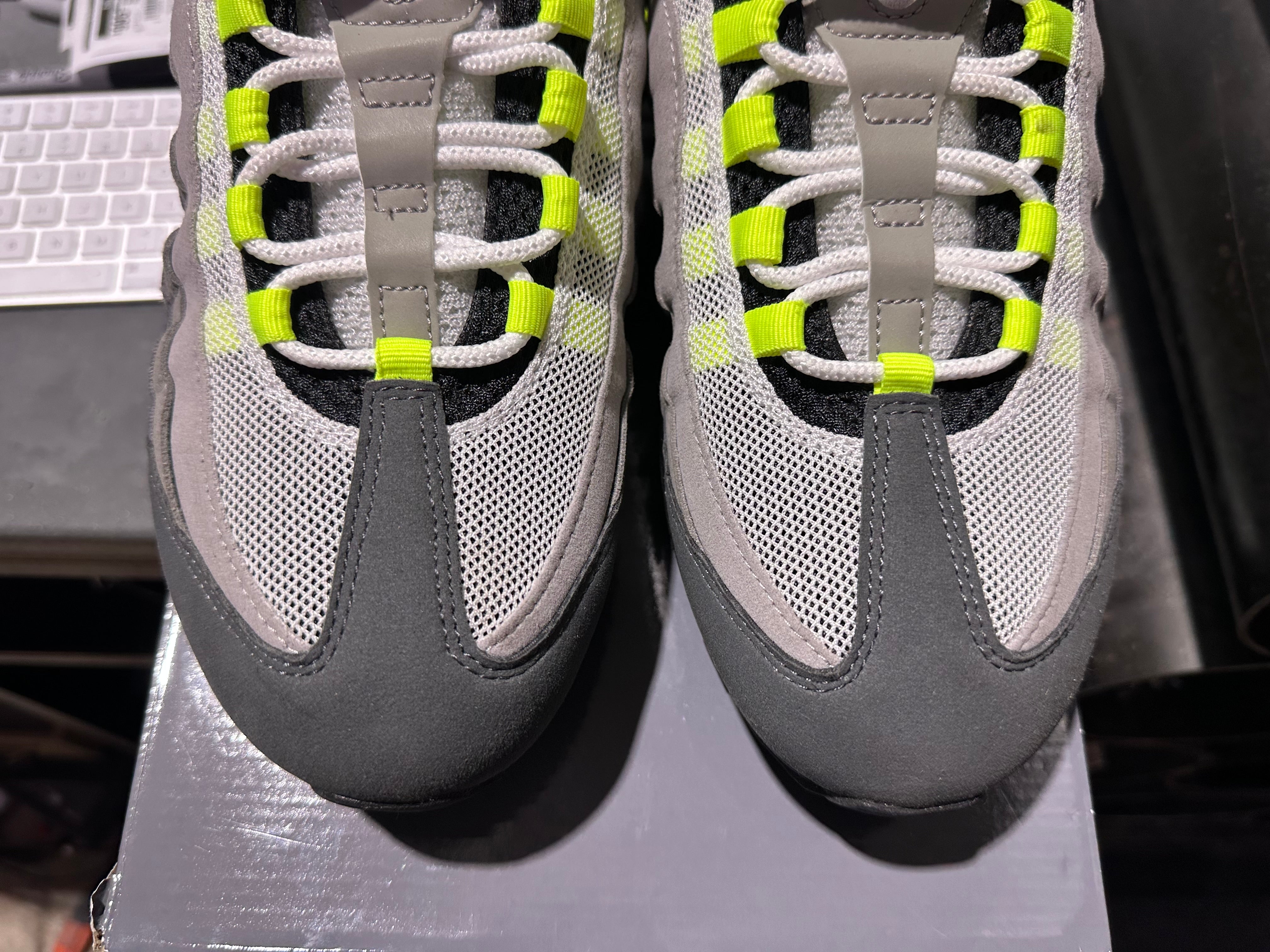 Nike Air Max 95 Big Bubble - Neon Size 10.5