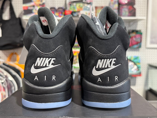 Air Jordan 5 Retro - Black Metallic Size 10