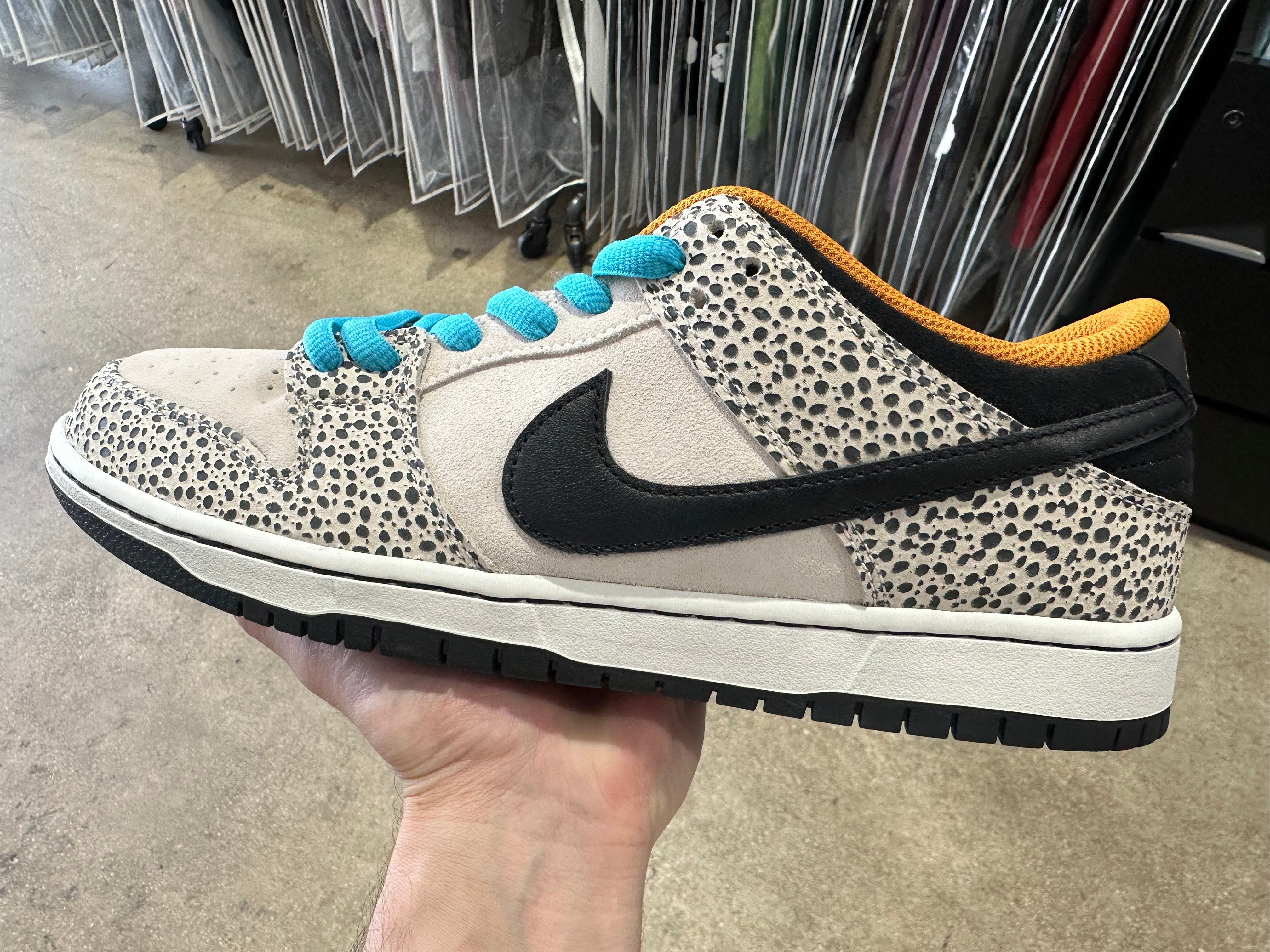 Nike SB Dunk Low - Electric Pack Olympic Safari