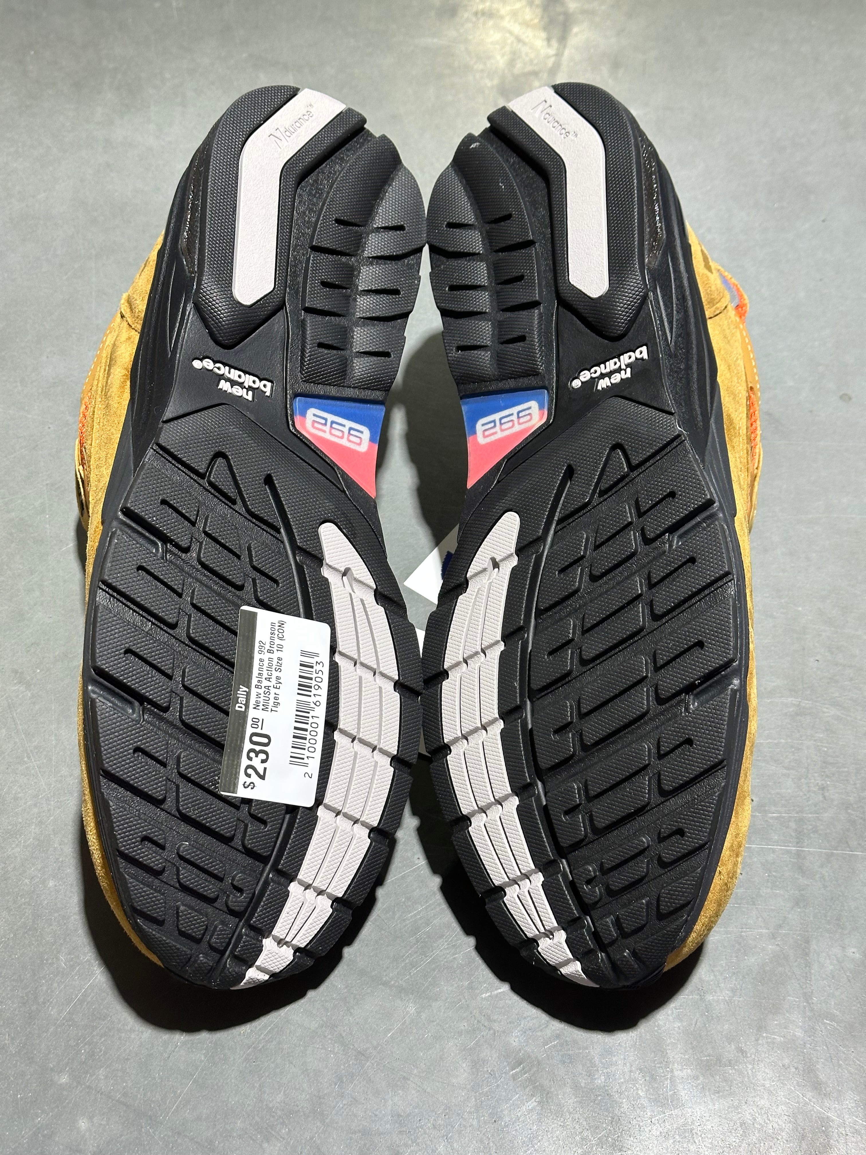 New Balance 992 MiUSA Action Bronson Tiger Eye Size 10 (CON)
