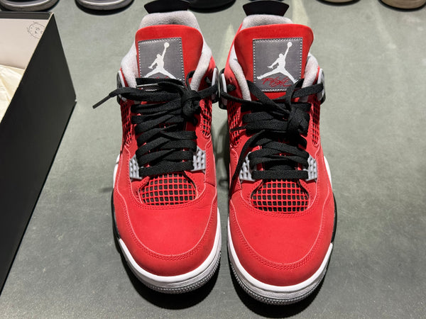 Air Jordan 4 Retro - Toro Size 10.5