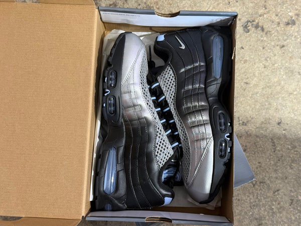 Nike Air Max 95 Big Bubble - Palace Size 10.5
