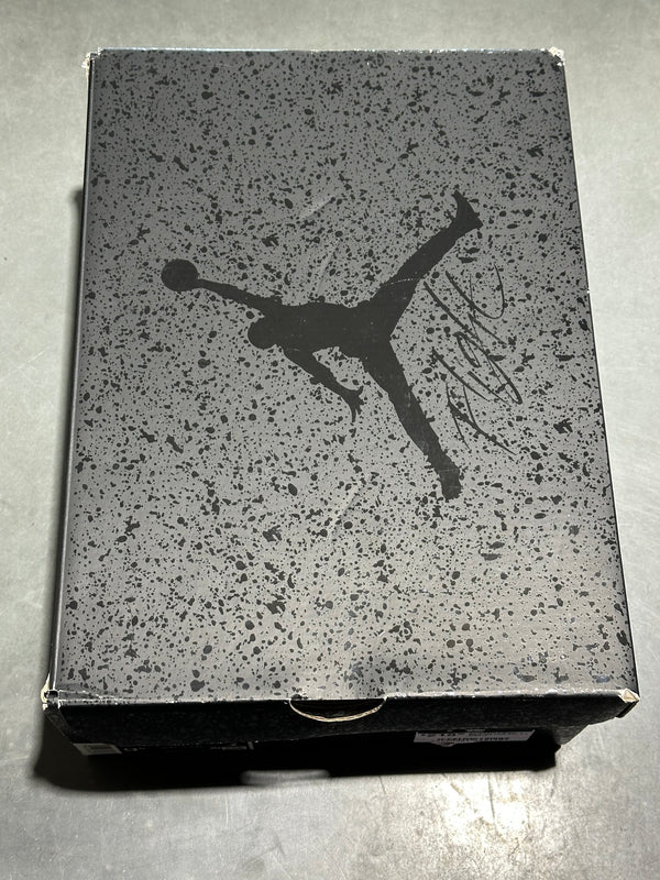 Air Jordan 4 Retro - Black Cat 2025 Size 9.5