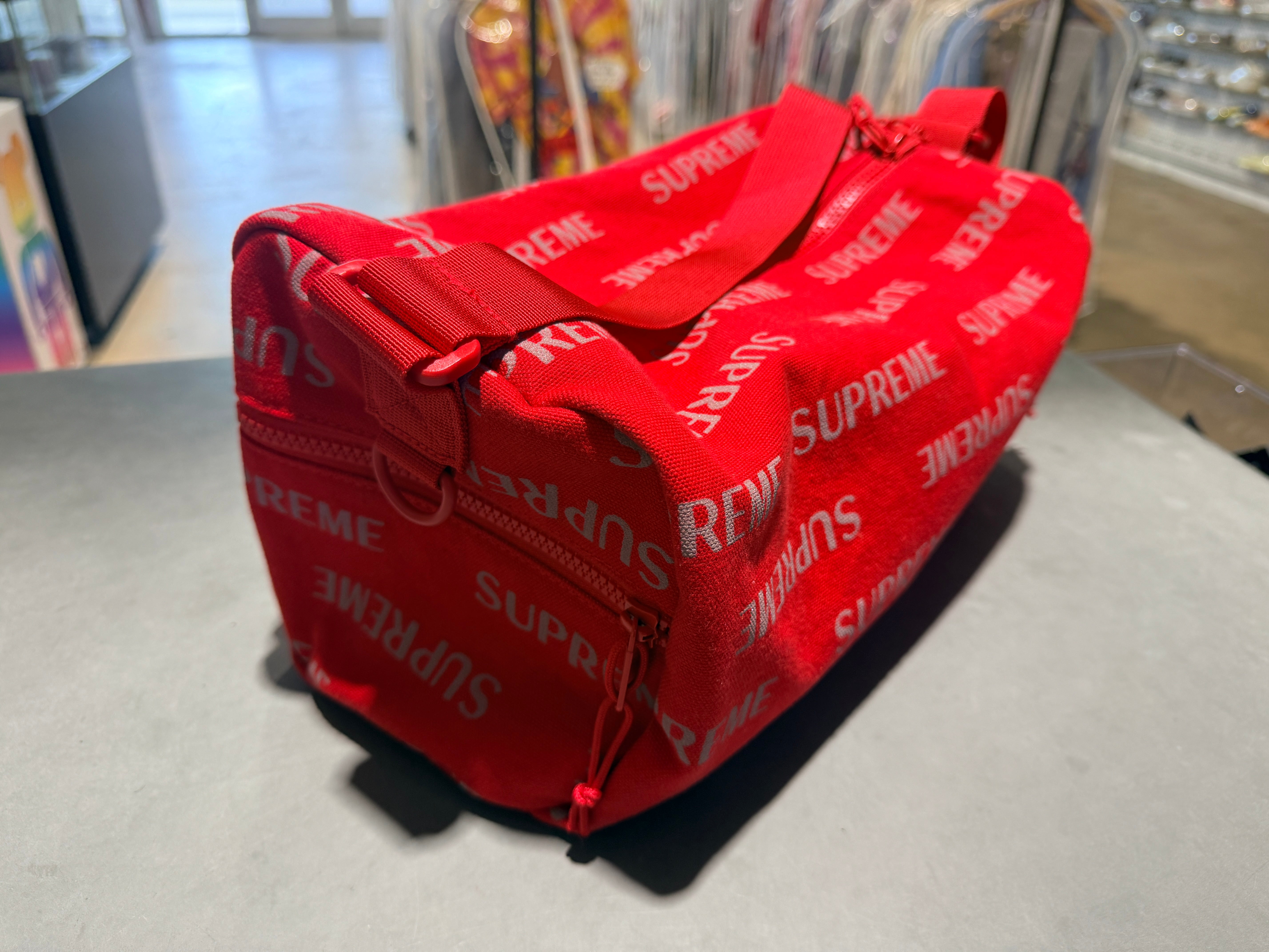 NEW Supreme Utility Shoulder Bag - Red