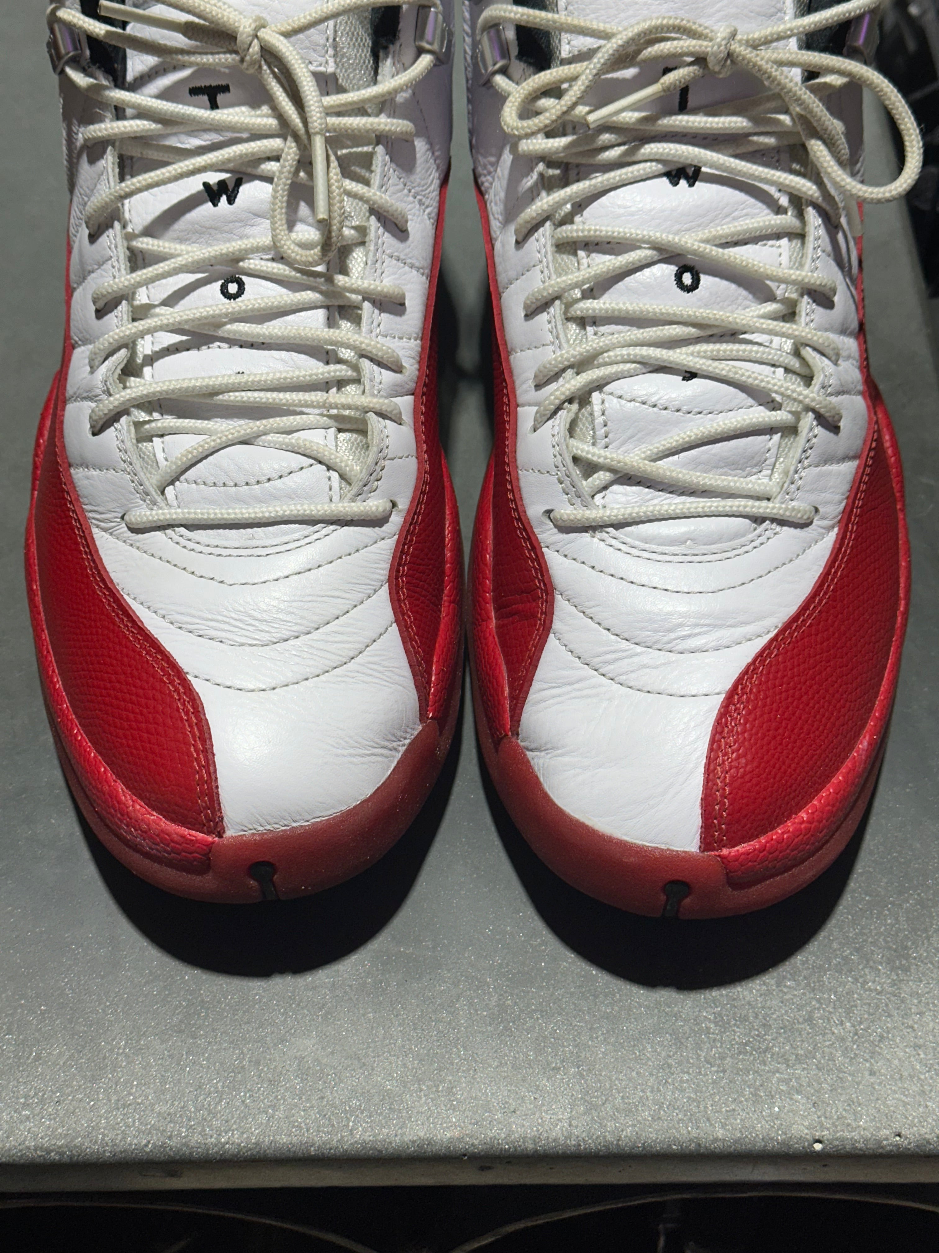 Air Jordan 12 Retro - Cherry Size 12