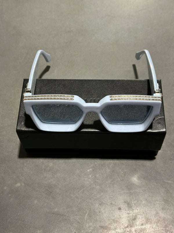 USED Louis Vuitton 1.1 Millionaires Sunglasses - Pale Blue